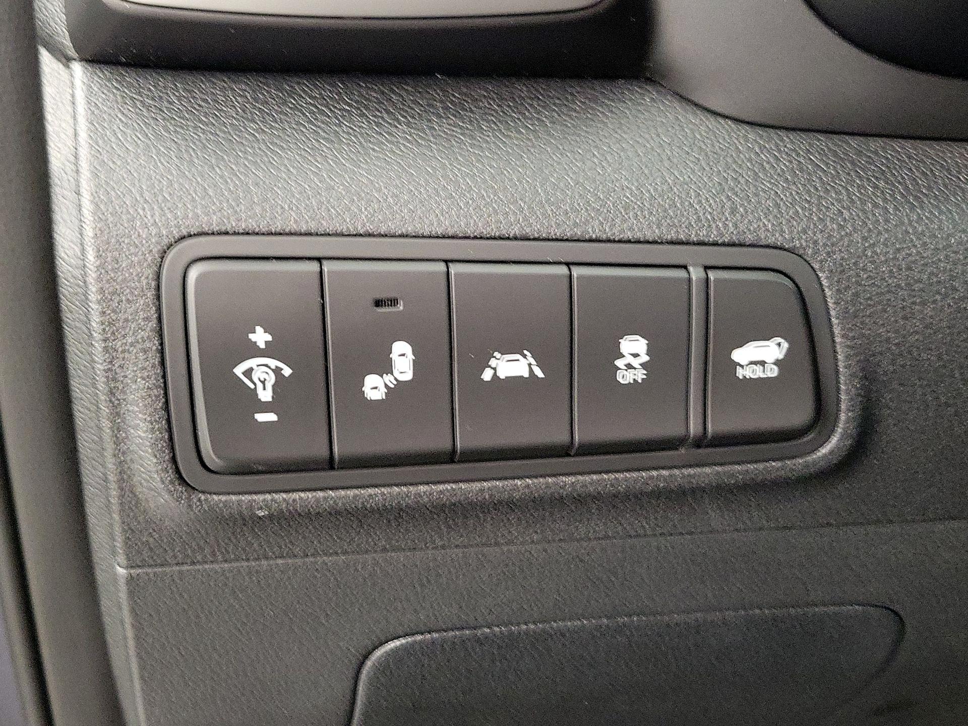 Thumbnail: 2021 Hyundai Tucson - 13