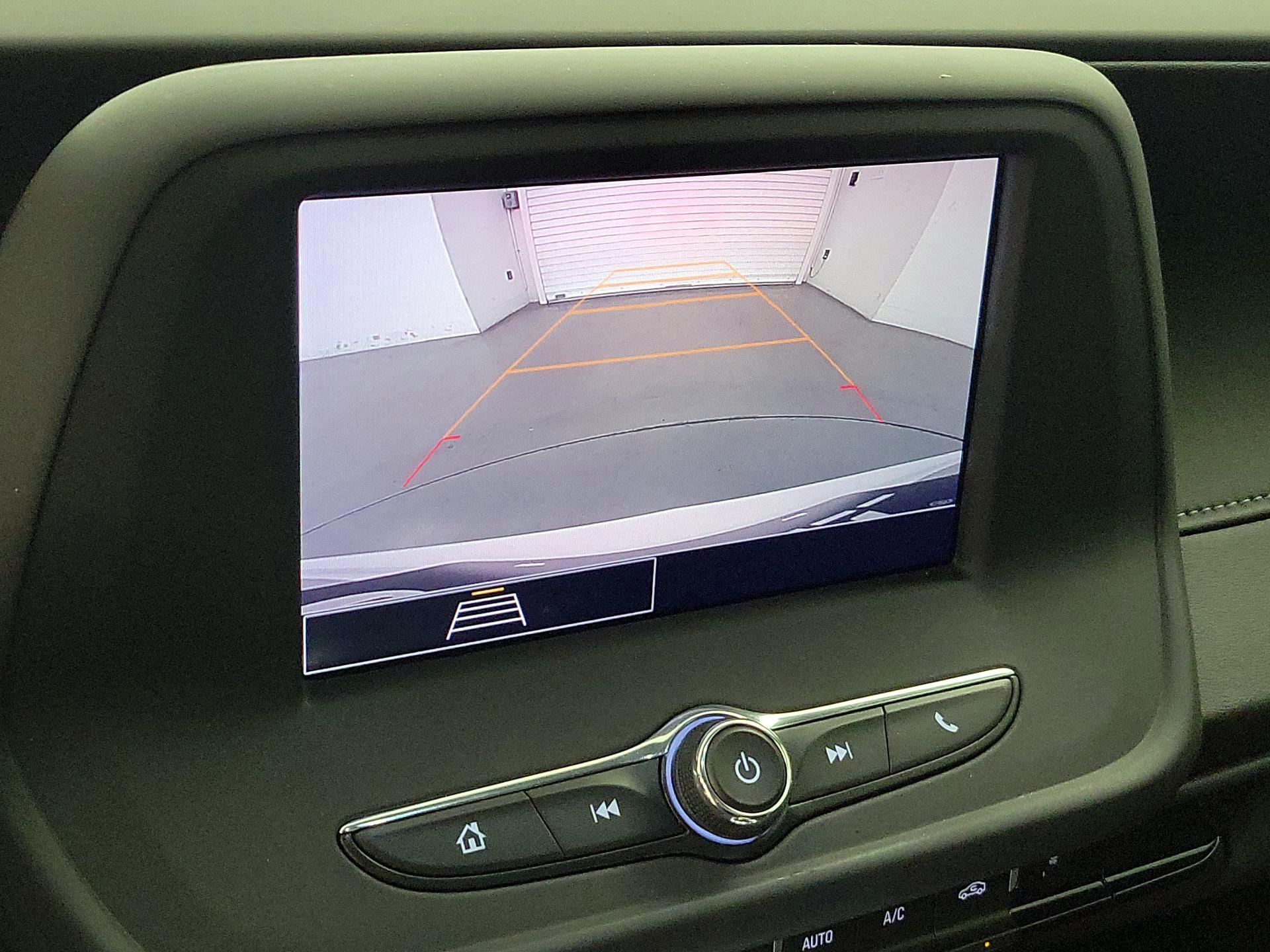 Thumbnail: 2022 Chevrolet Camaro - 13