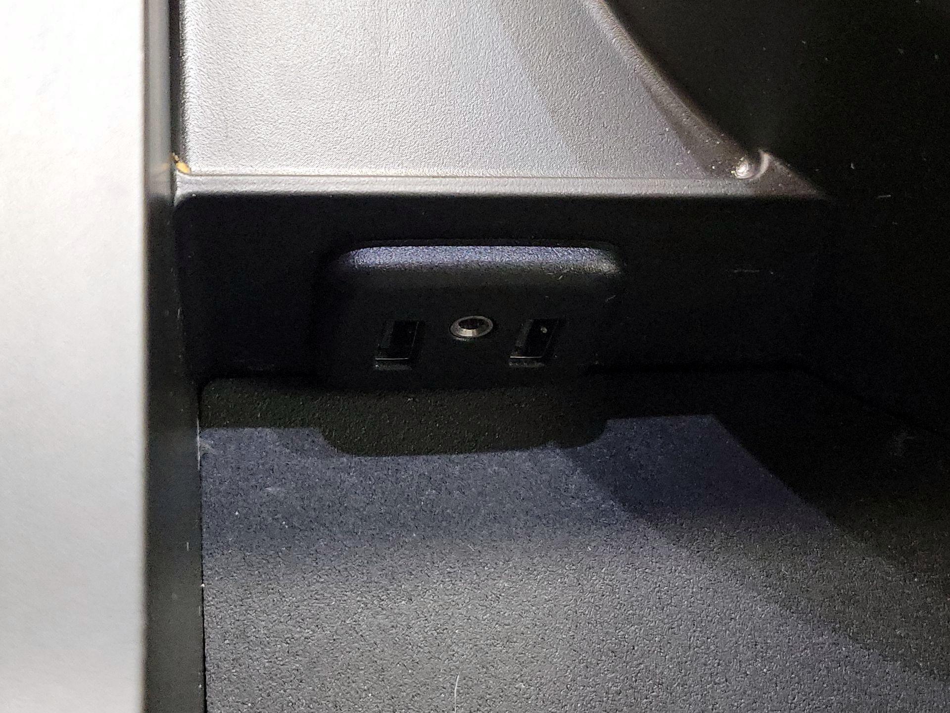 Thumbnail: 2022 Chevrolet Camaro - 17