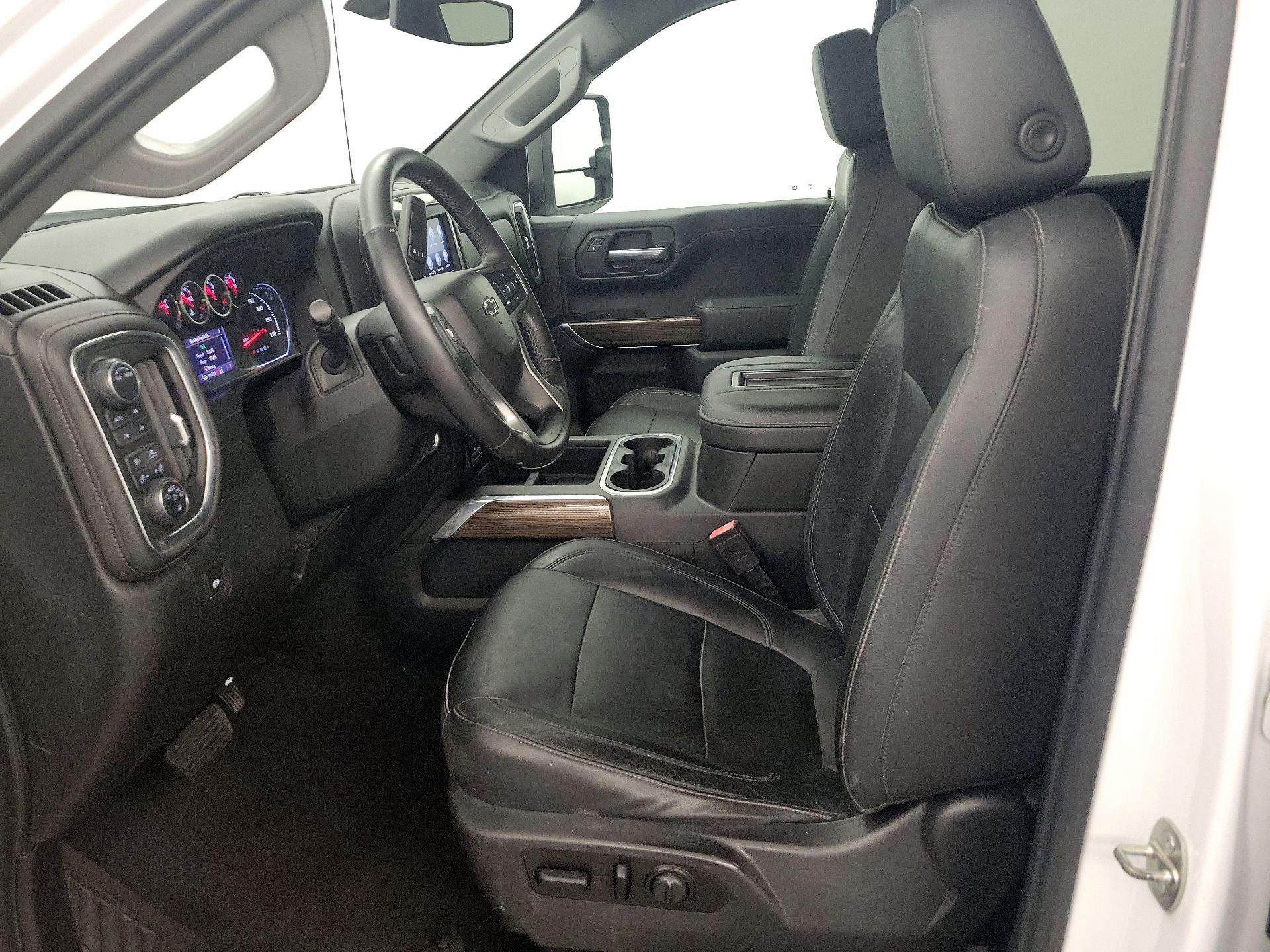 Thumbnail: 2020 Chevrolet Silverado 1500 - 11