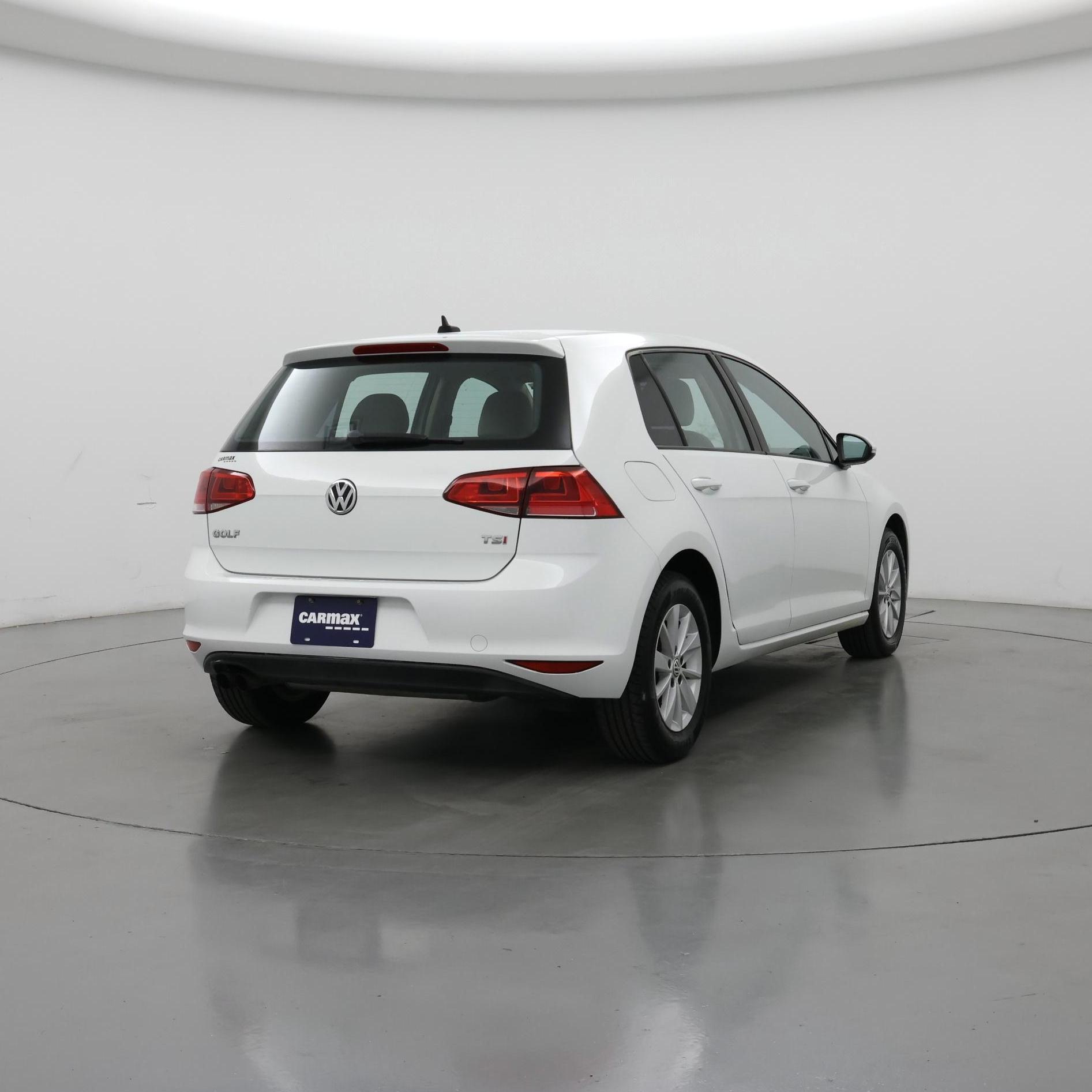 Thumbnail: 2017 Volkswagen Golf - 8