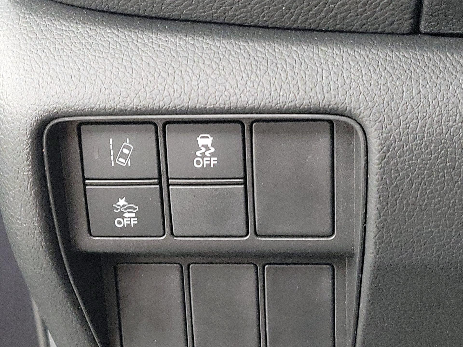 Thumbnail: 2018 Honda CR-V - 13