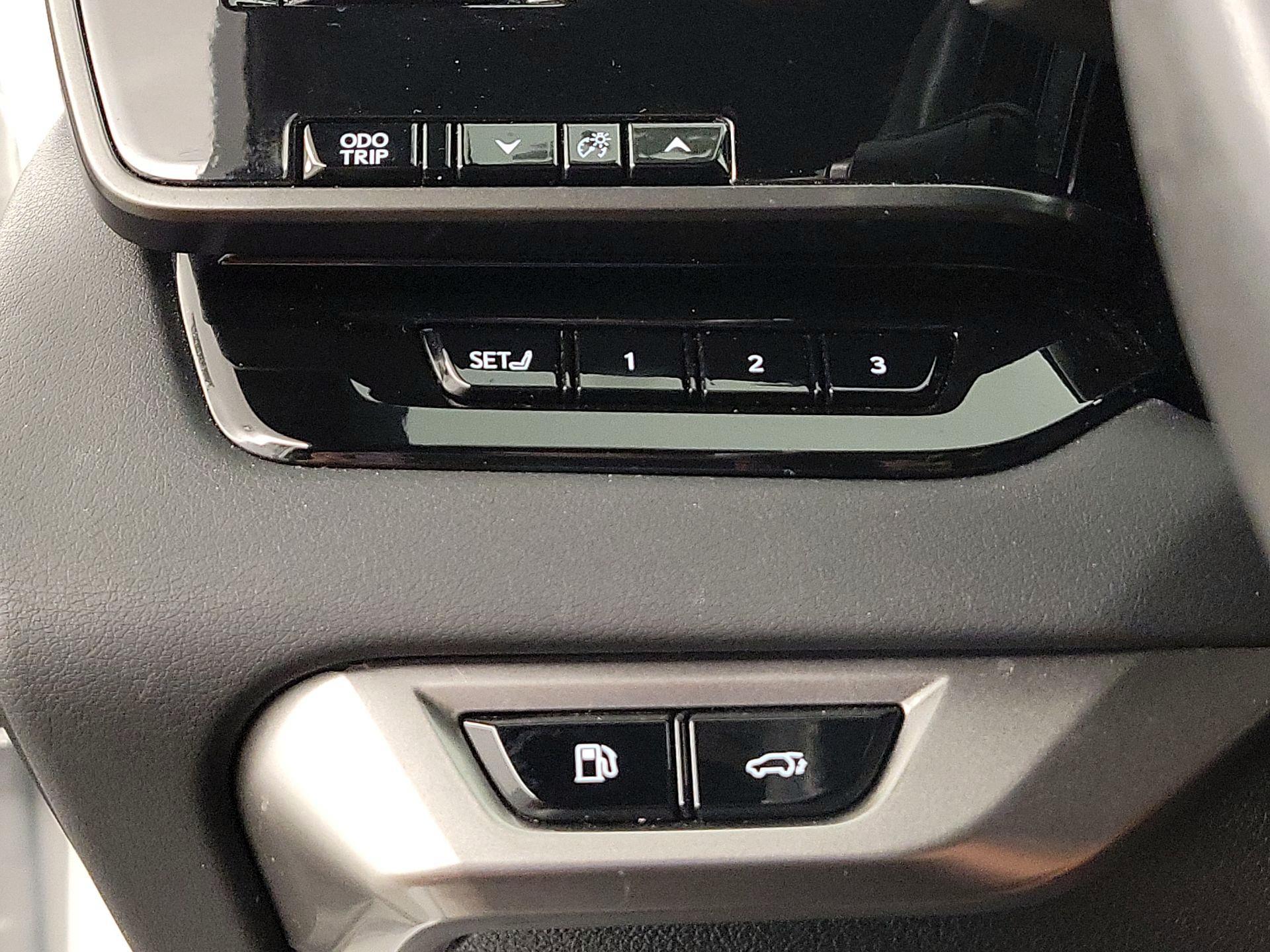 Thumbnail: 2023 Lexus RX - 13