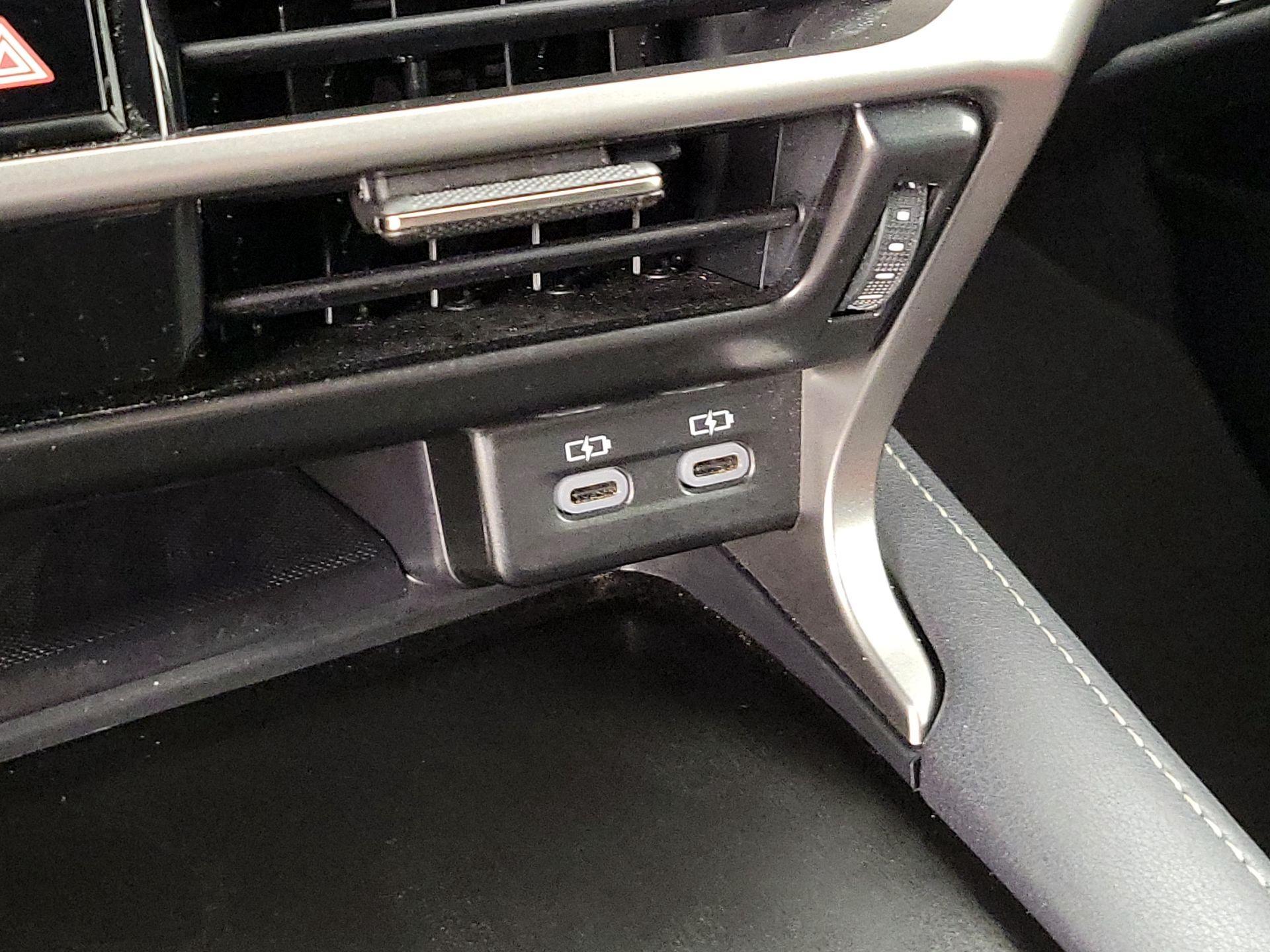 Thumbnail: 2023 Lexus RX - 18