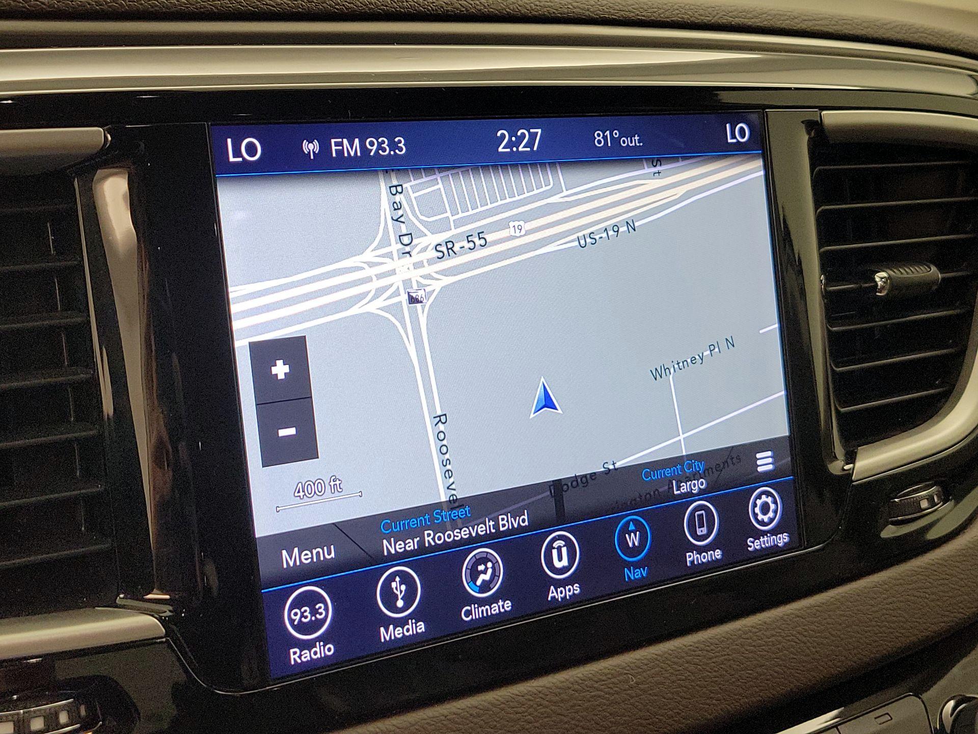 Thumbnail: 2018 Chrysler Pacifica - 14