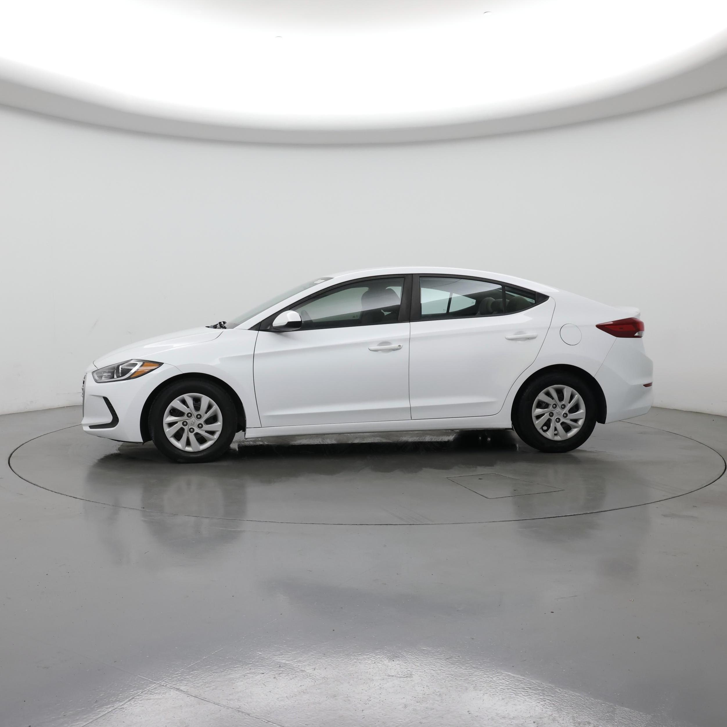 Thumbnail: 2018 Hyundai Elantra - 3