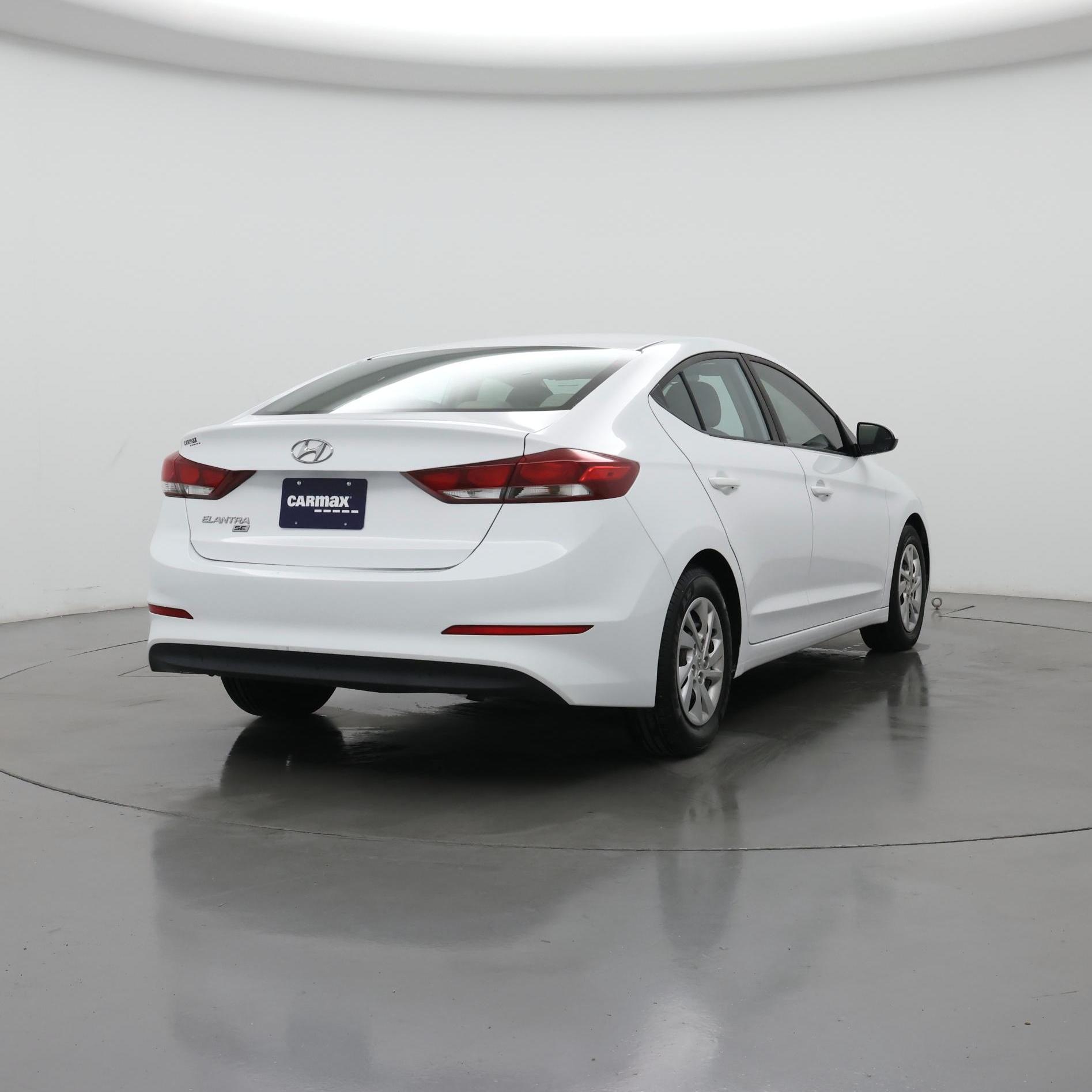 Thumbnail: 2018 Hyundai Elantra - 8