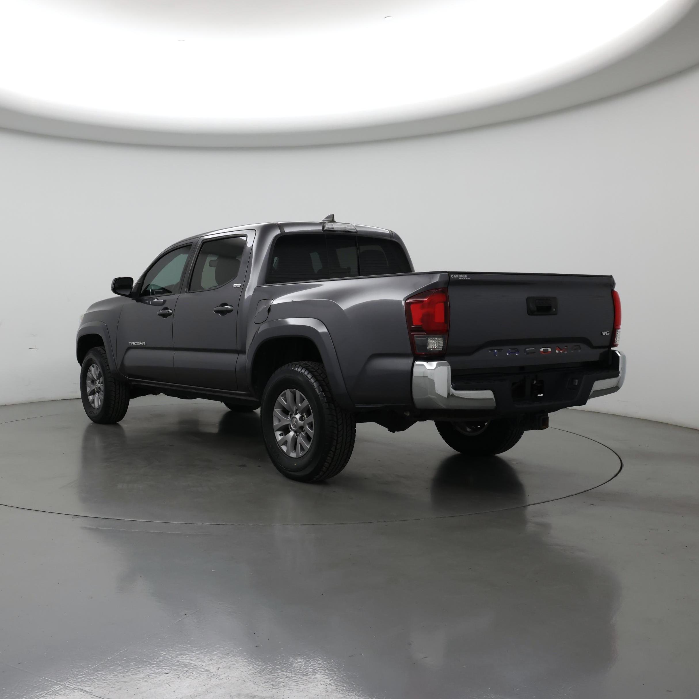 Thumbnail: 2019 Toyota Tacoma - 2