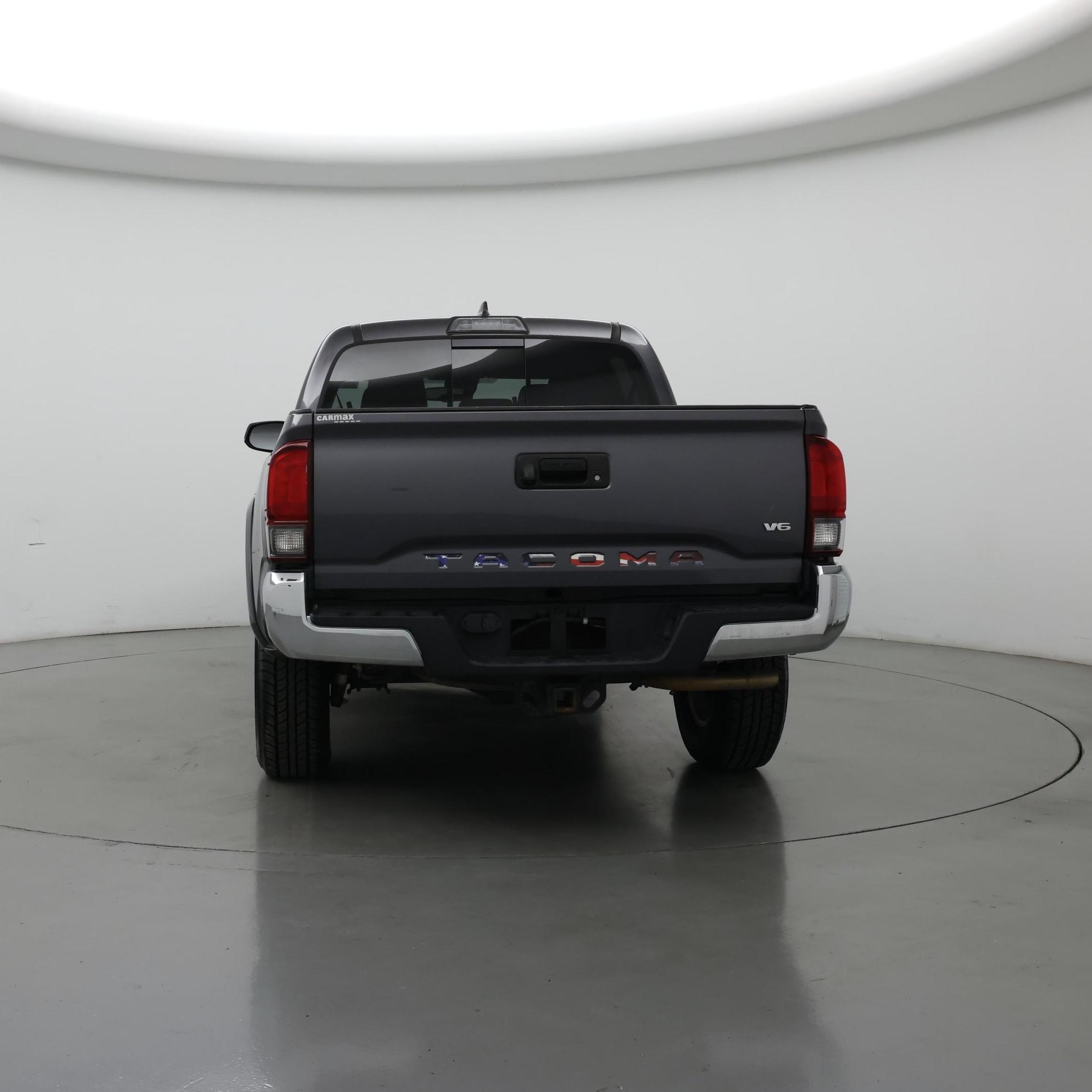 Thumbnail: 2019 Toyota Tacoma - 6