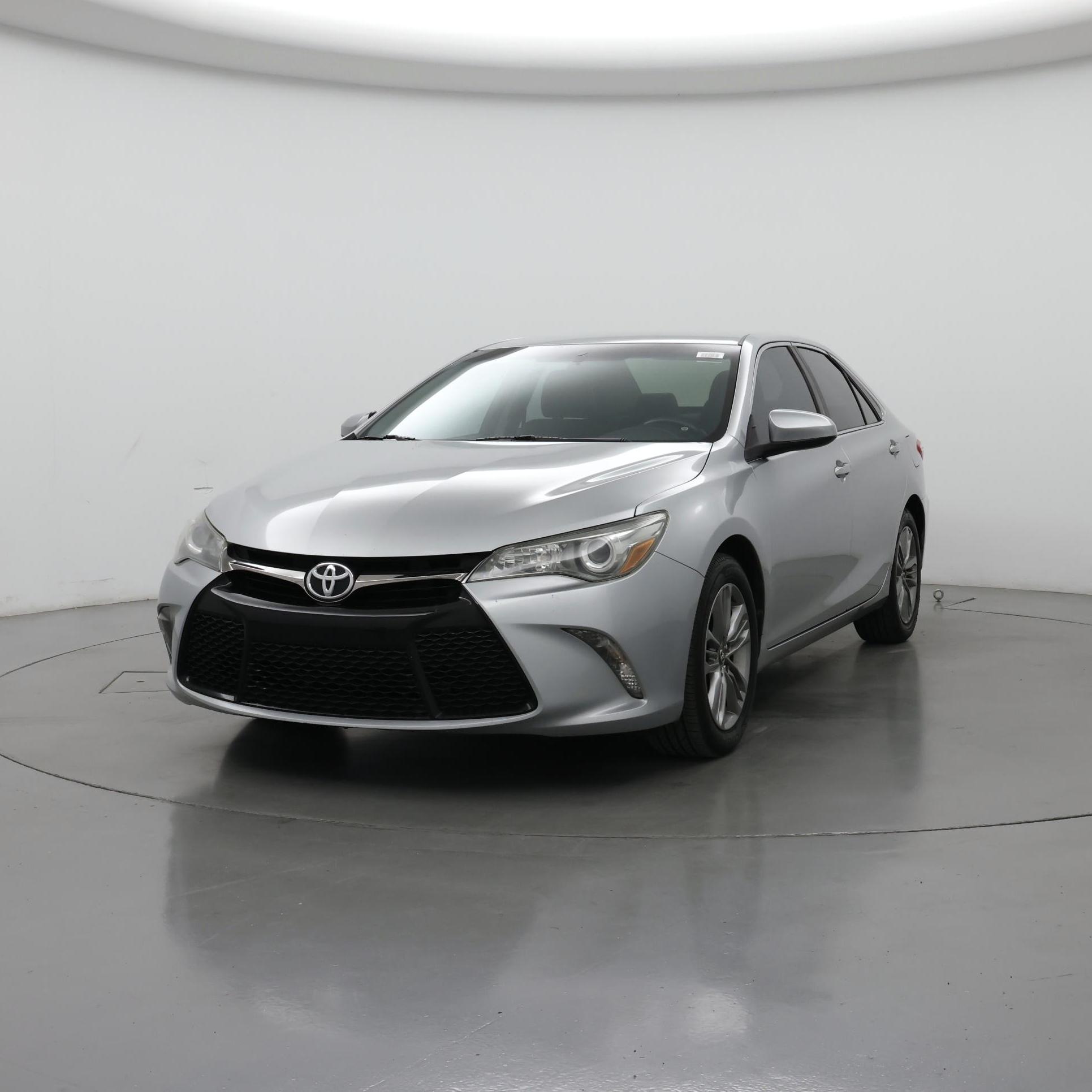 Thumbnail: 2016 Toyota Camry - 4
