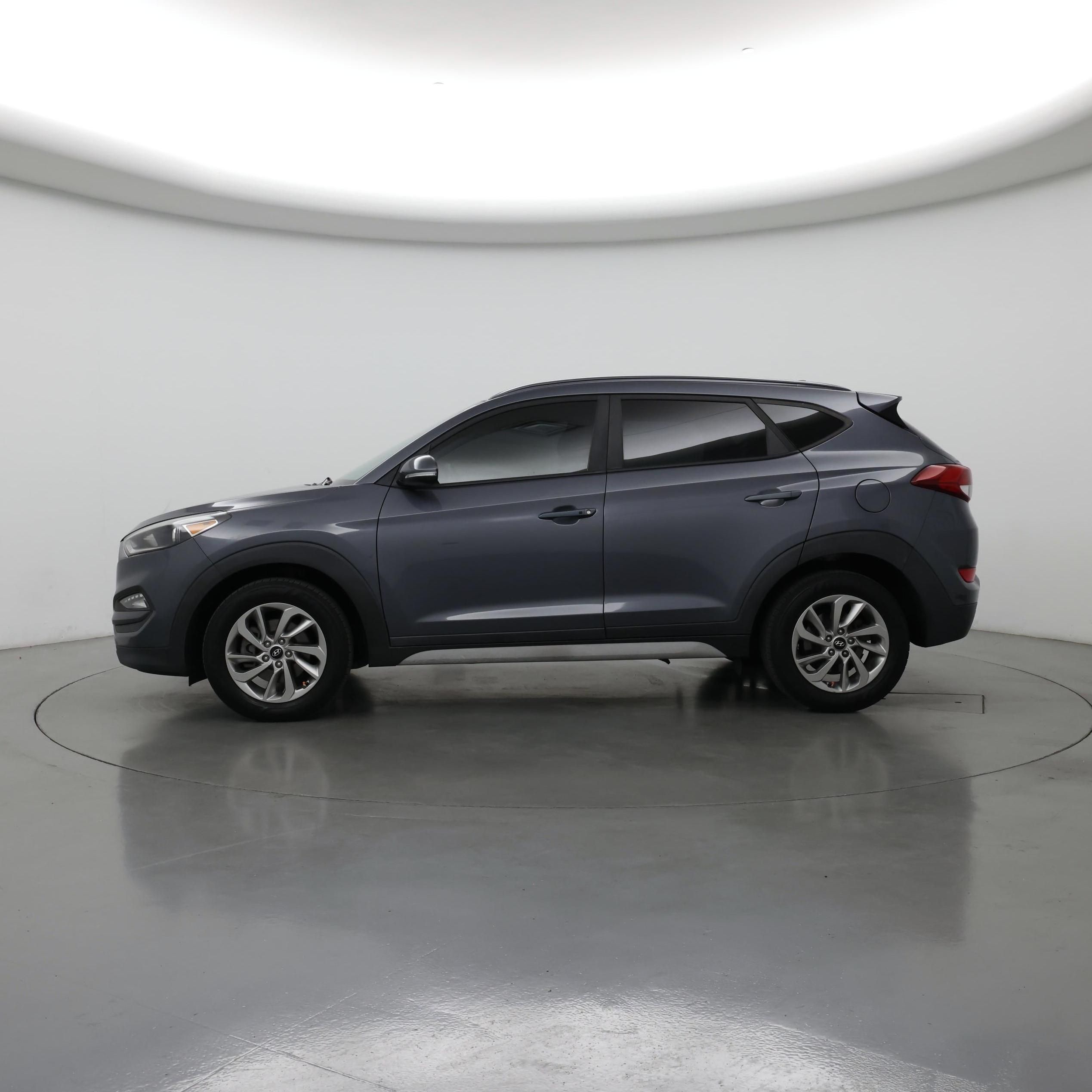 Thumbnail: 2018 Hyundai Tucson - 3