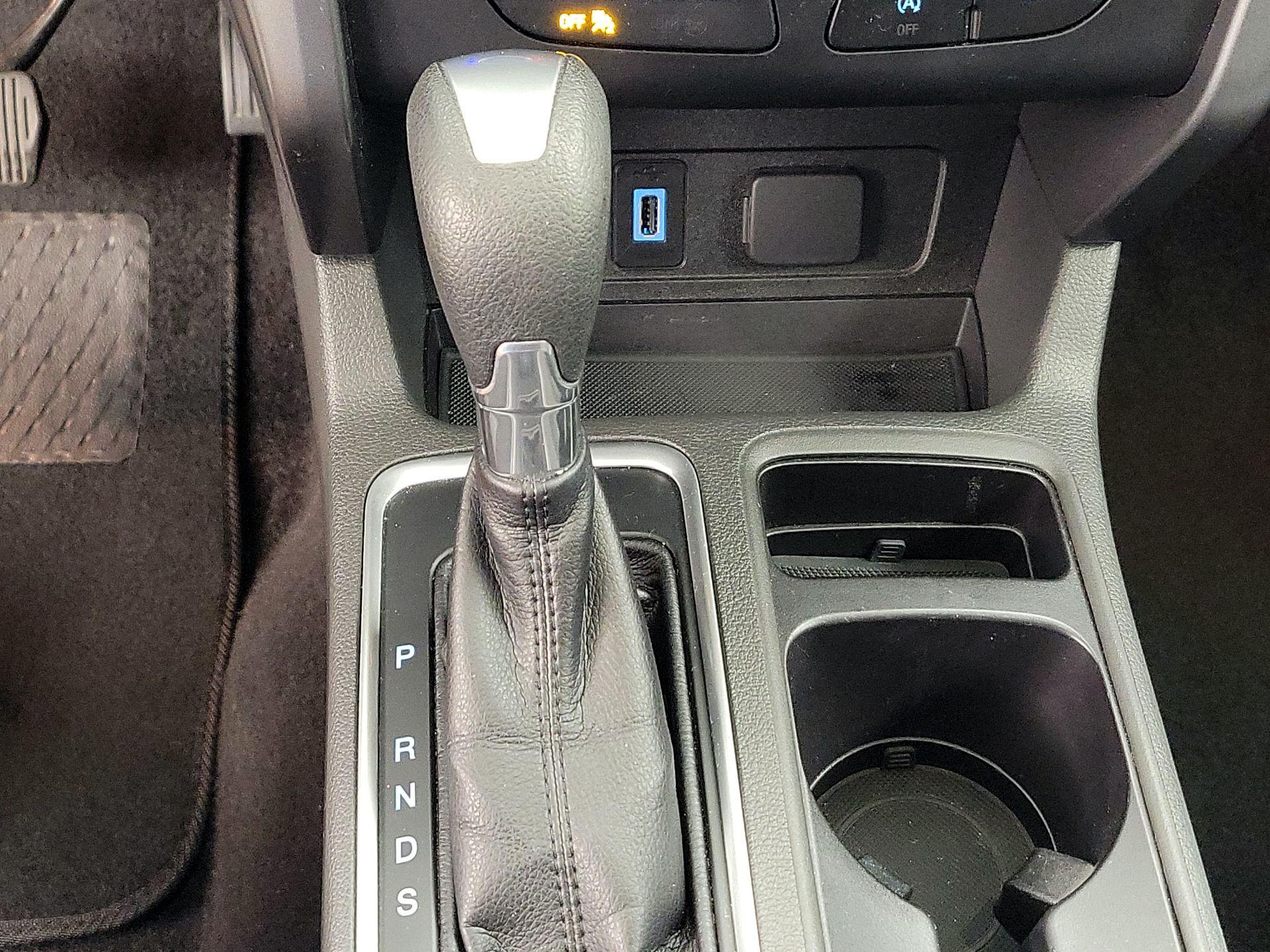 Thumbnail: 2017 Ford Escape - 17