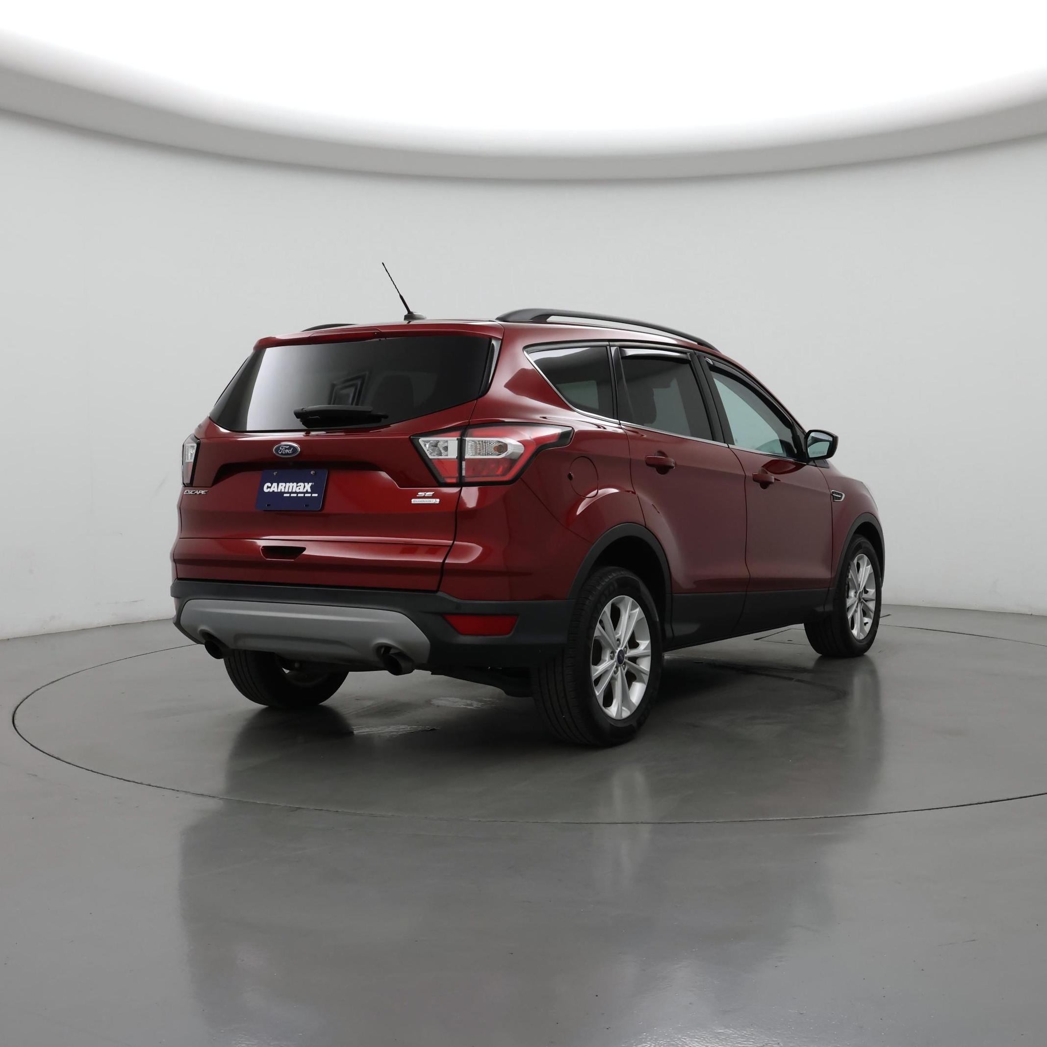 Thumbnail: 2017 Ford Escape - 8