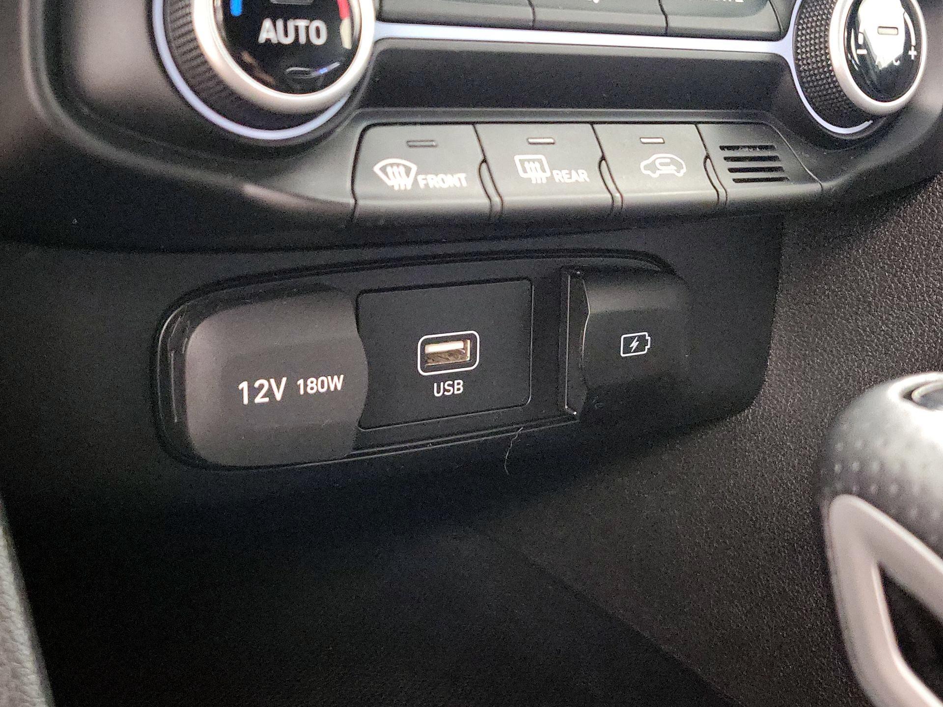 Thumbnail: 2021 Hyundai Veloster - 19