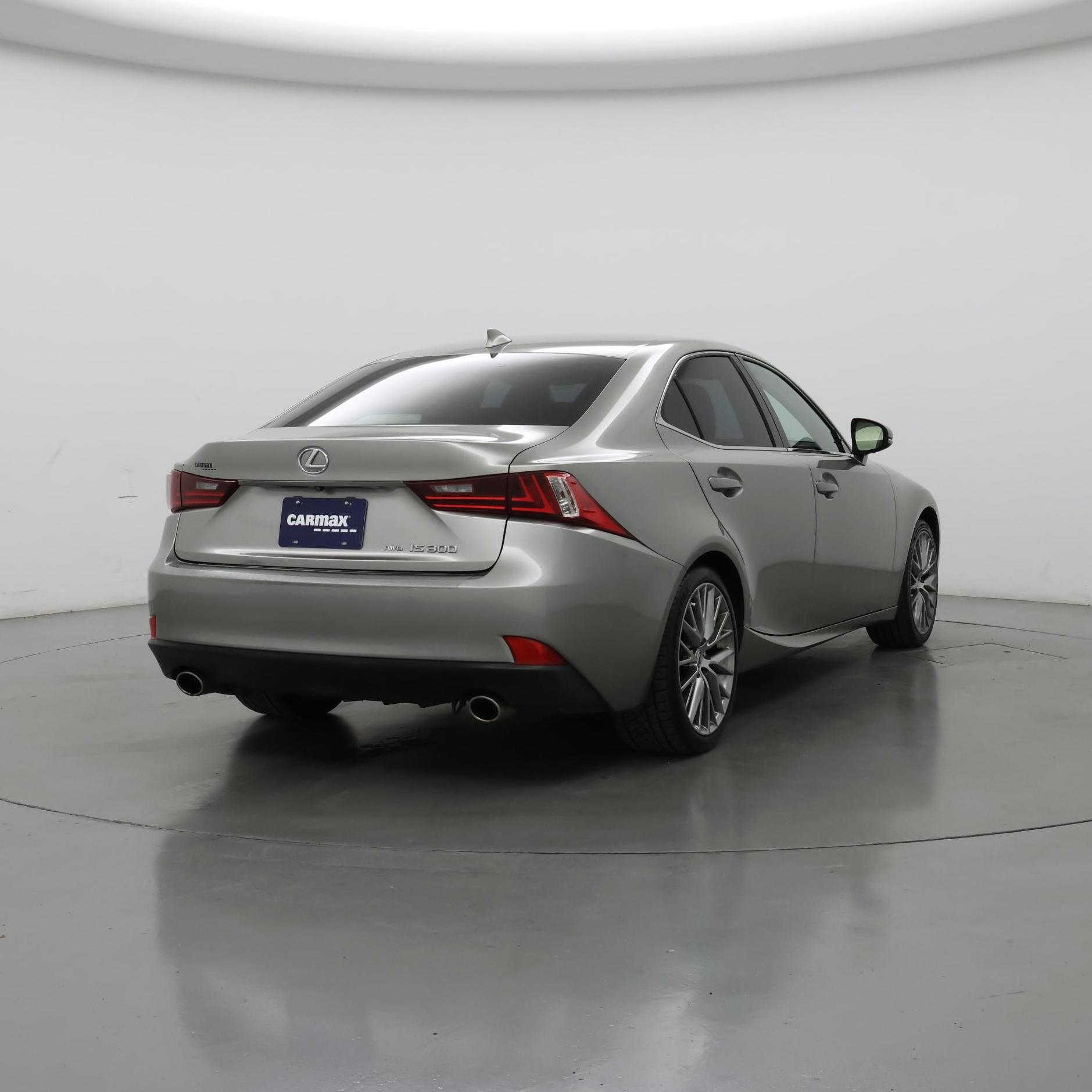 Thumbnail: 2016 Lexus IS - 8