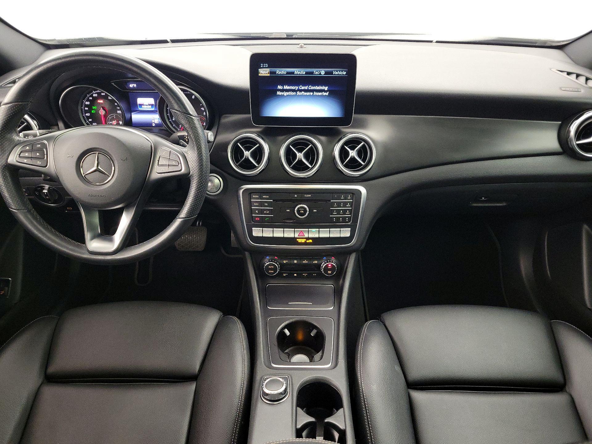 Thumbnail: 2019 Mercedes-Benz GLA - 9