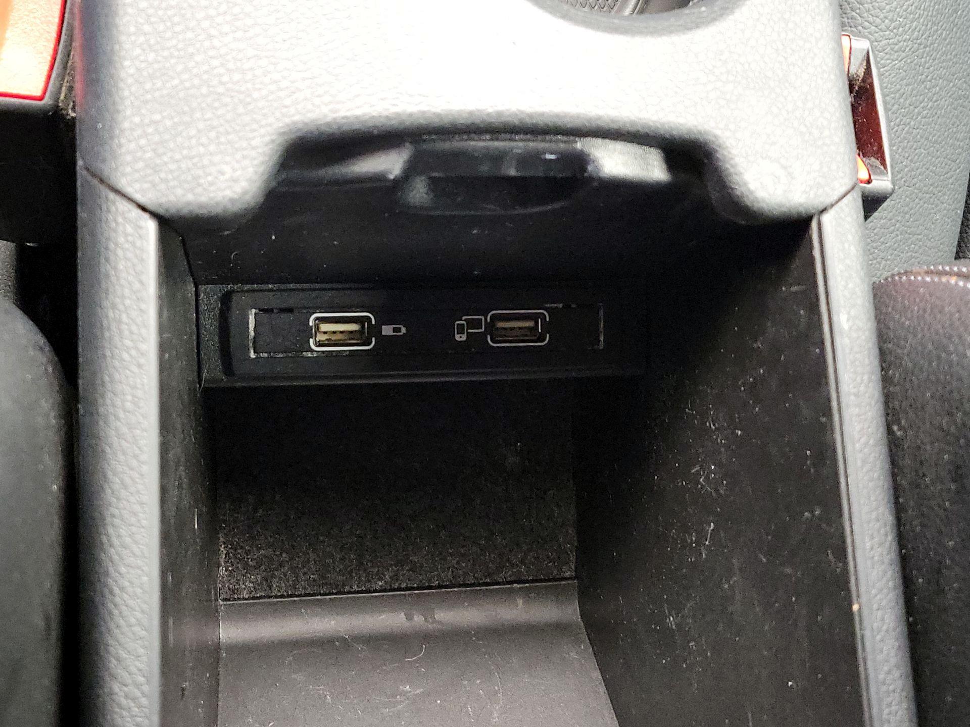 Thumbnail: 2019 Mercedes-Benz GLA - 18