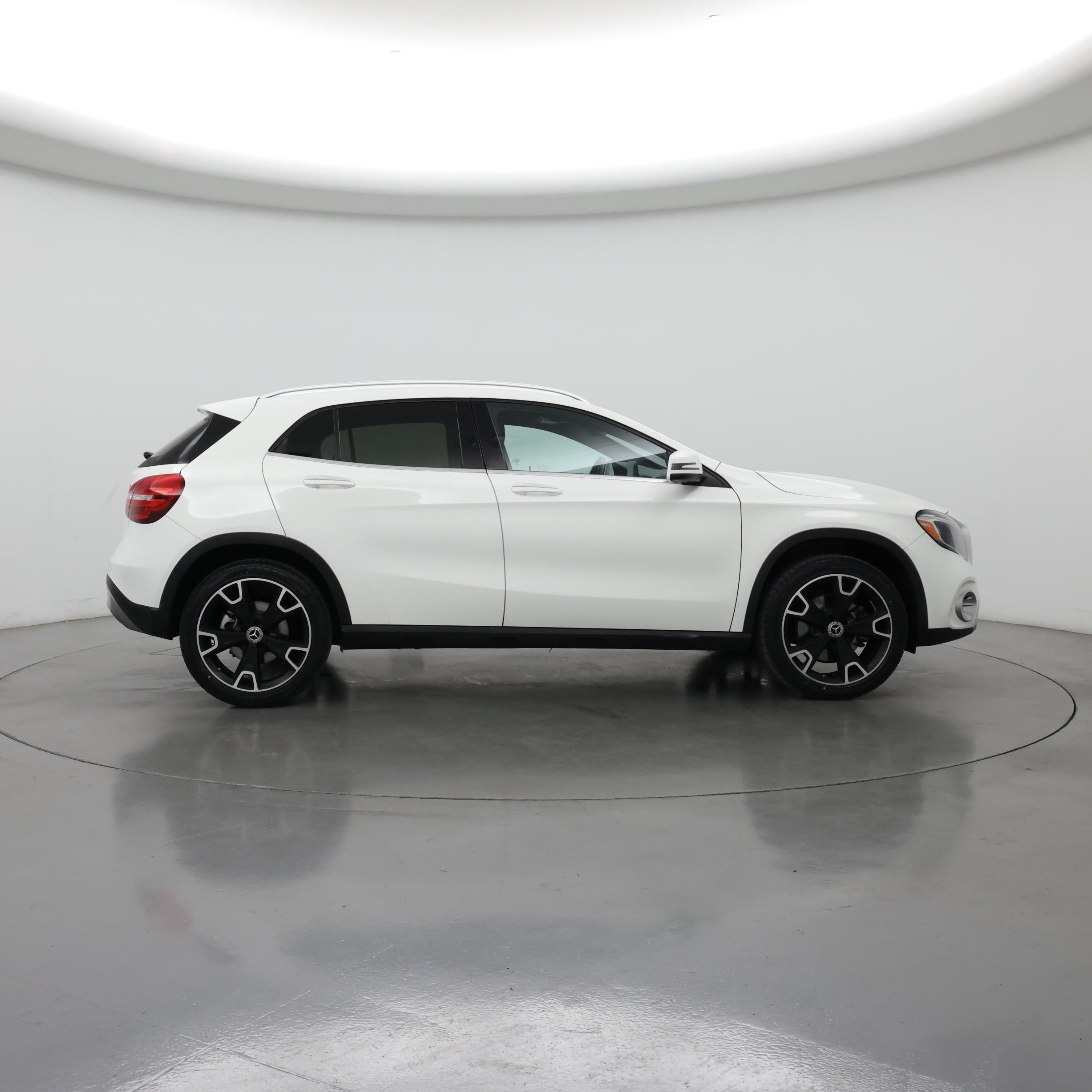 Thumbnail: 2019 Mercedes-Benz GLA - 7