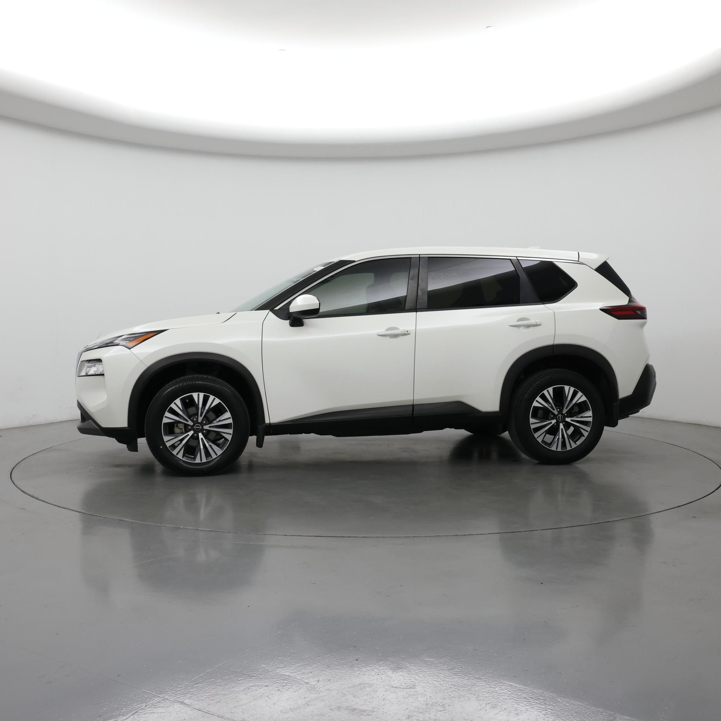 Thumbnail: 2023 Nissan Rogue - 3