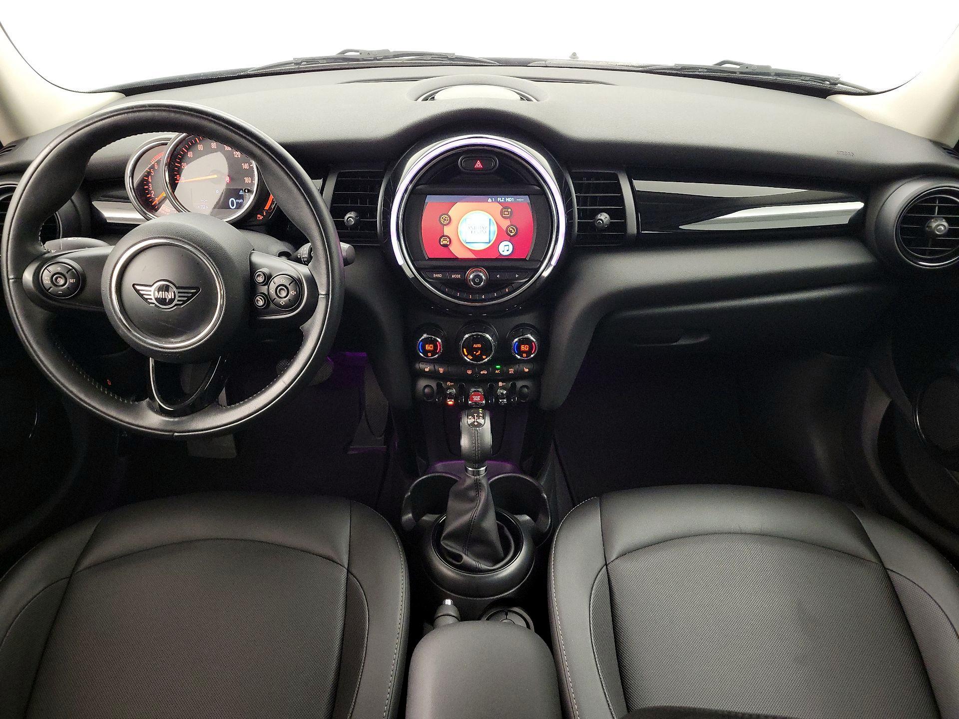 Thumbnail: 2019 MINI Cooper Hardtop - 9