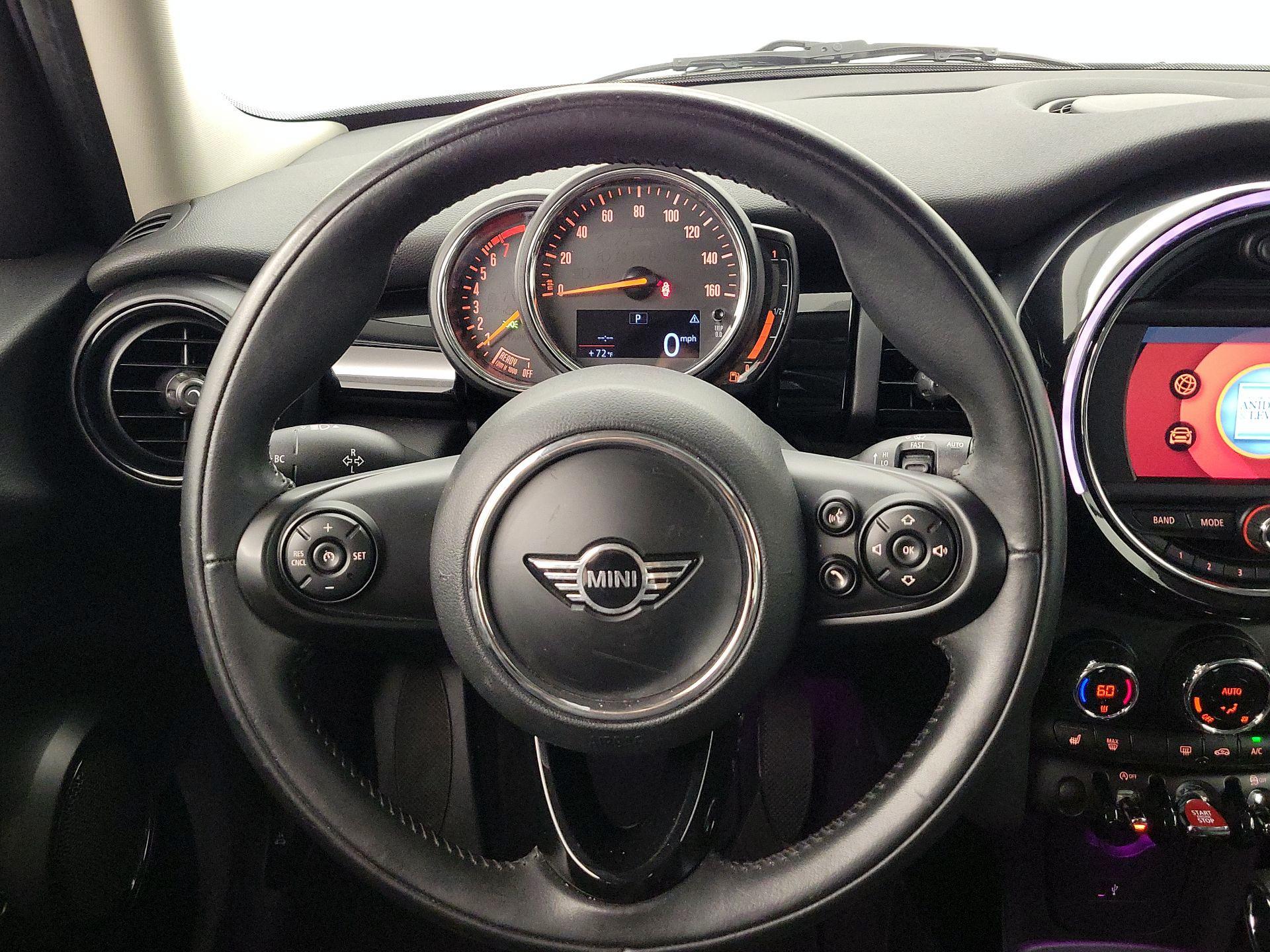 Thumbnail: 2019 MINI Cooper Hardtop - 10