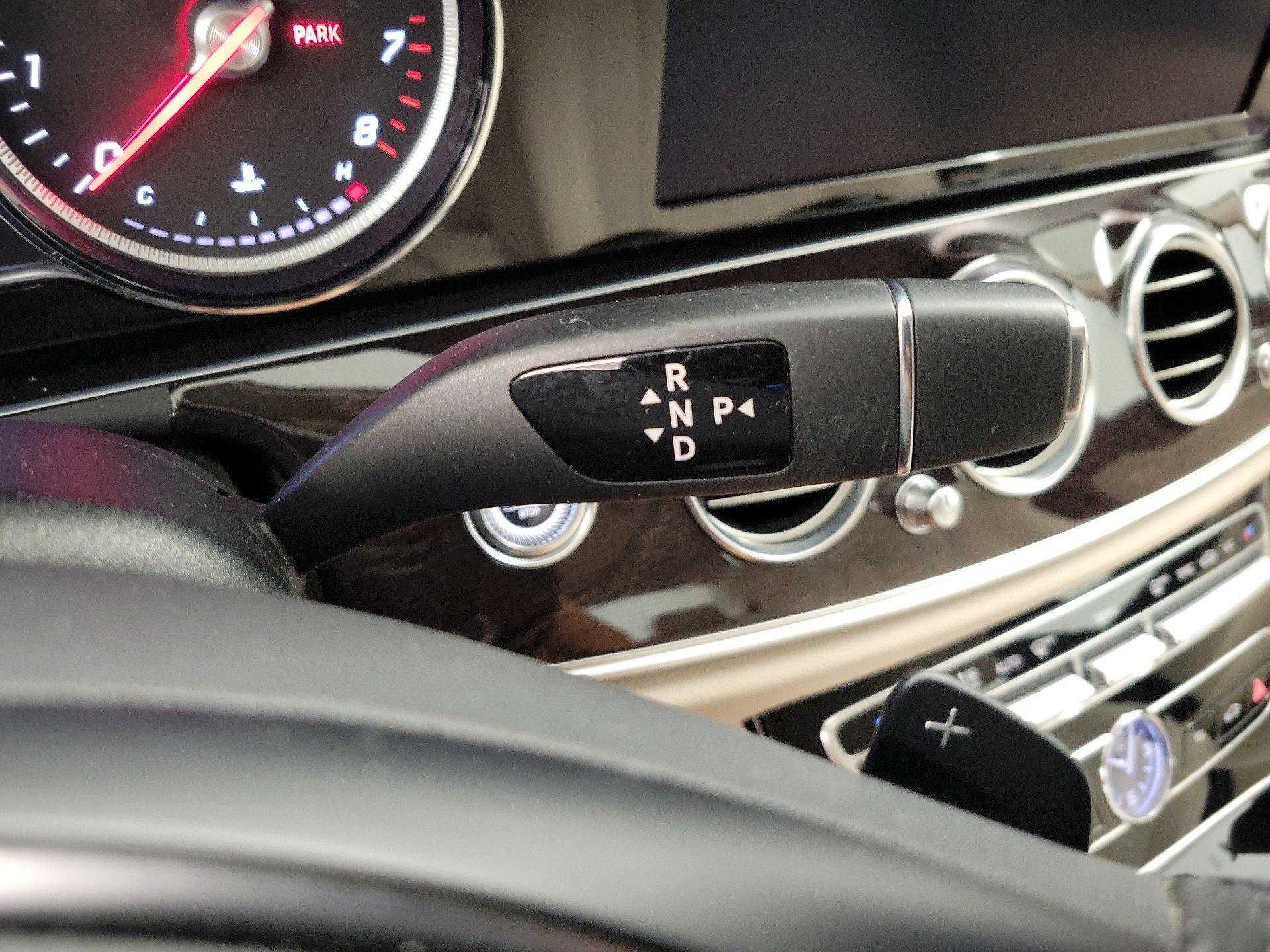 Thumbnail: 2017 Mercedes-Benz E-Class - 18