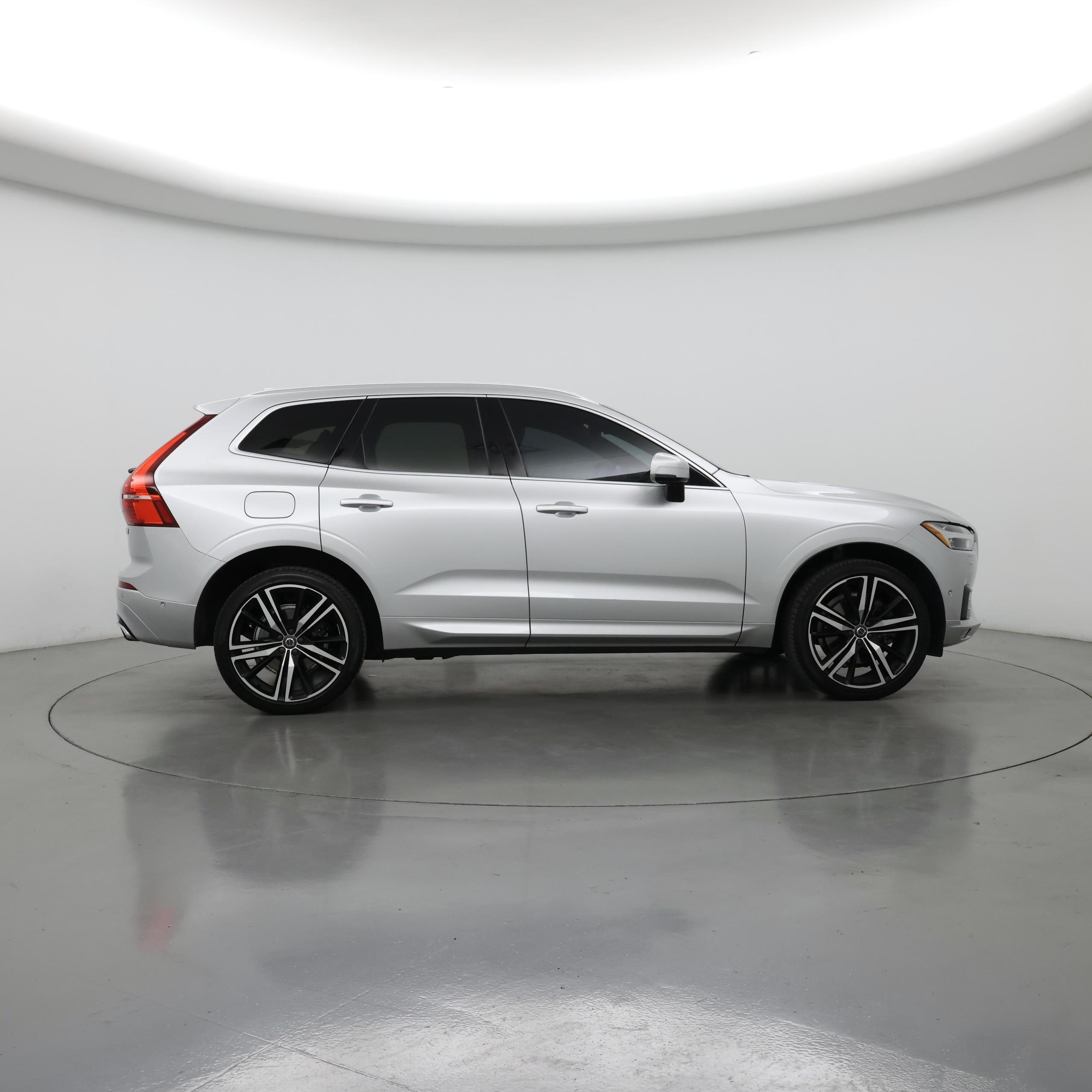Thumbnail: 2019 Volvo XC60 - 7