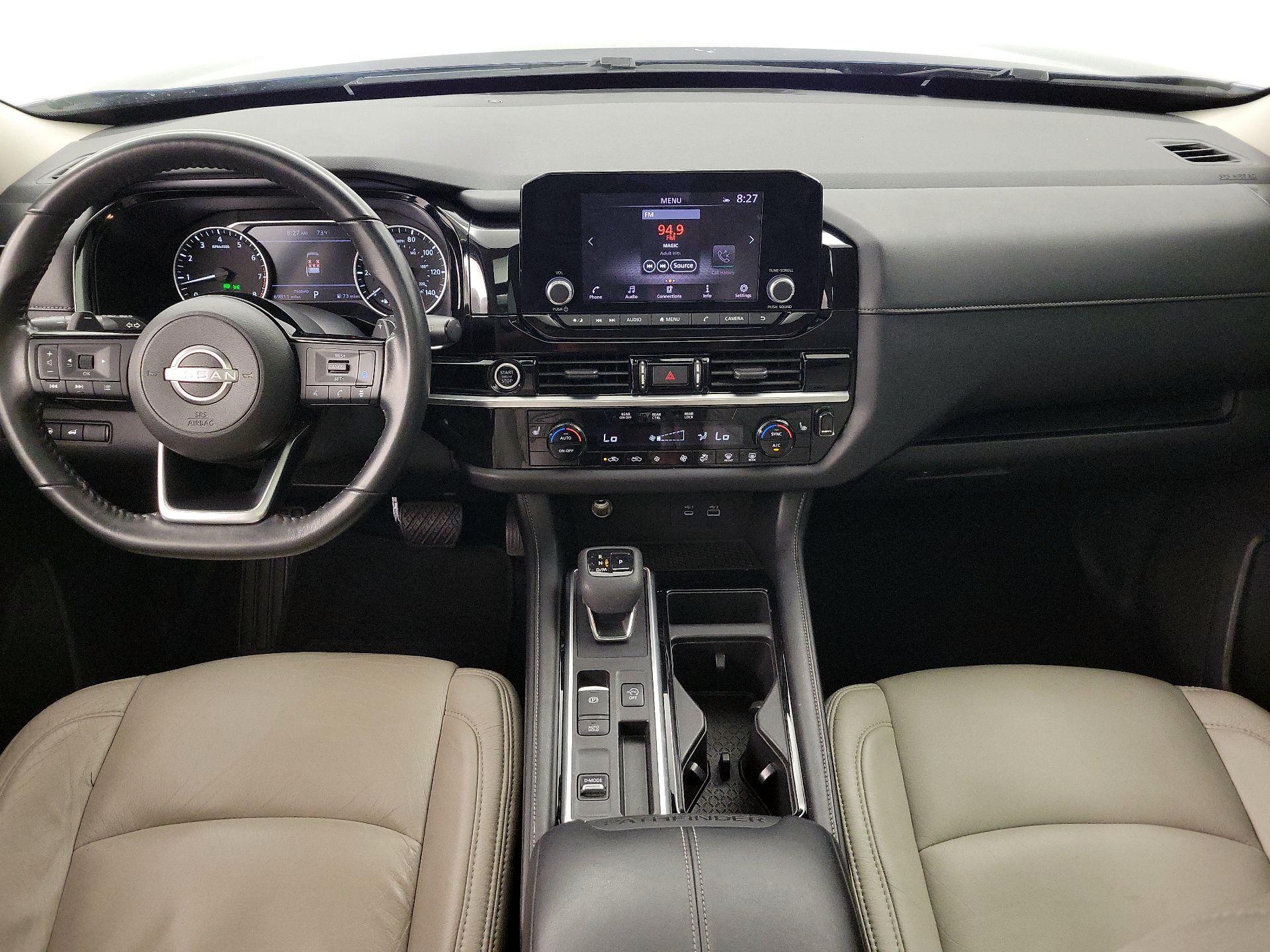 Thumbnail: 2022 Nissan Pathfinder - 9