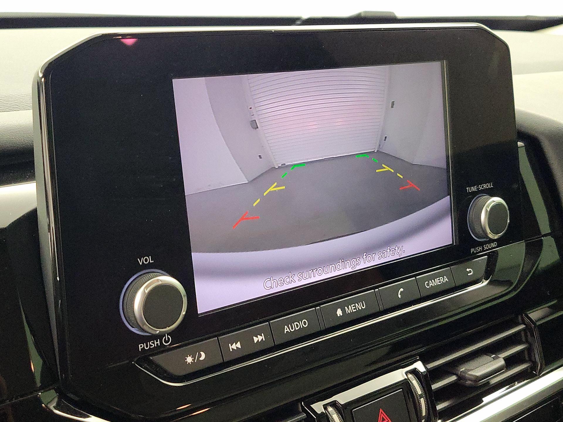 Thumbnail: 2022 Nissan Pathfinder - 14