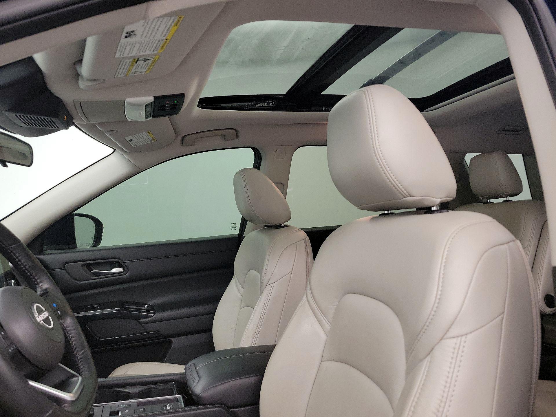 Thumbnail: 2022 Nissan Pathfinder - 19