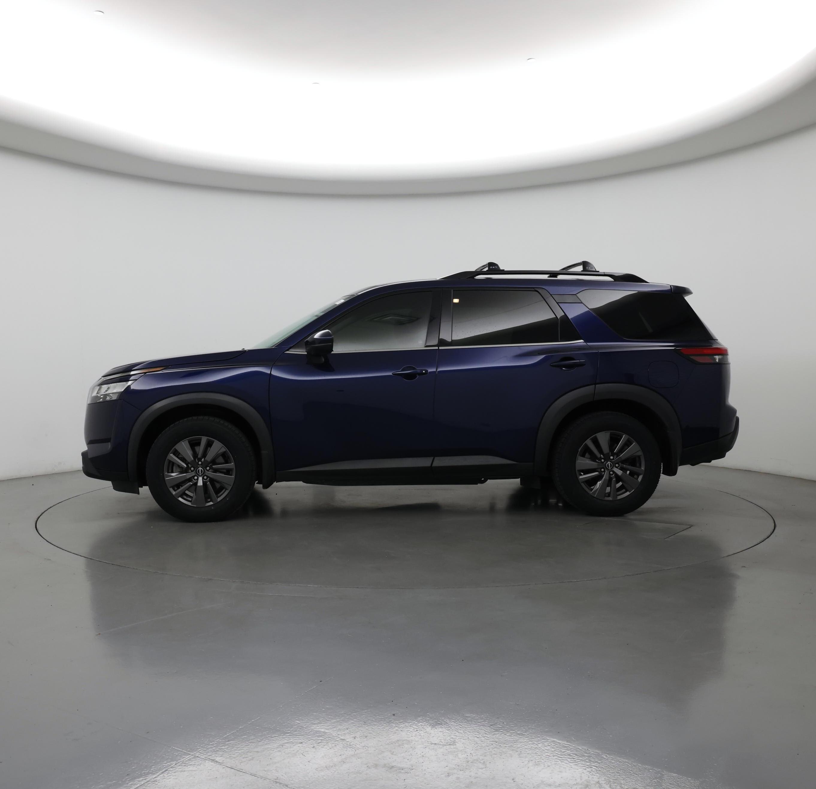 Thumbnail: 2022 Nissan Pathfinder - 3