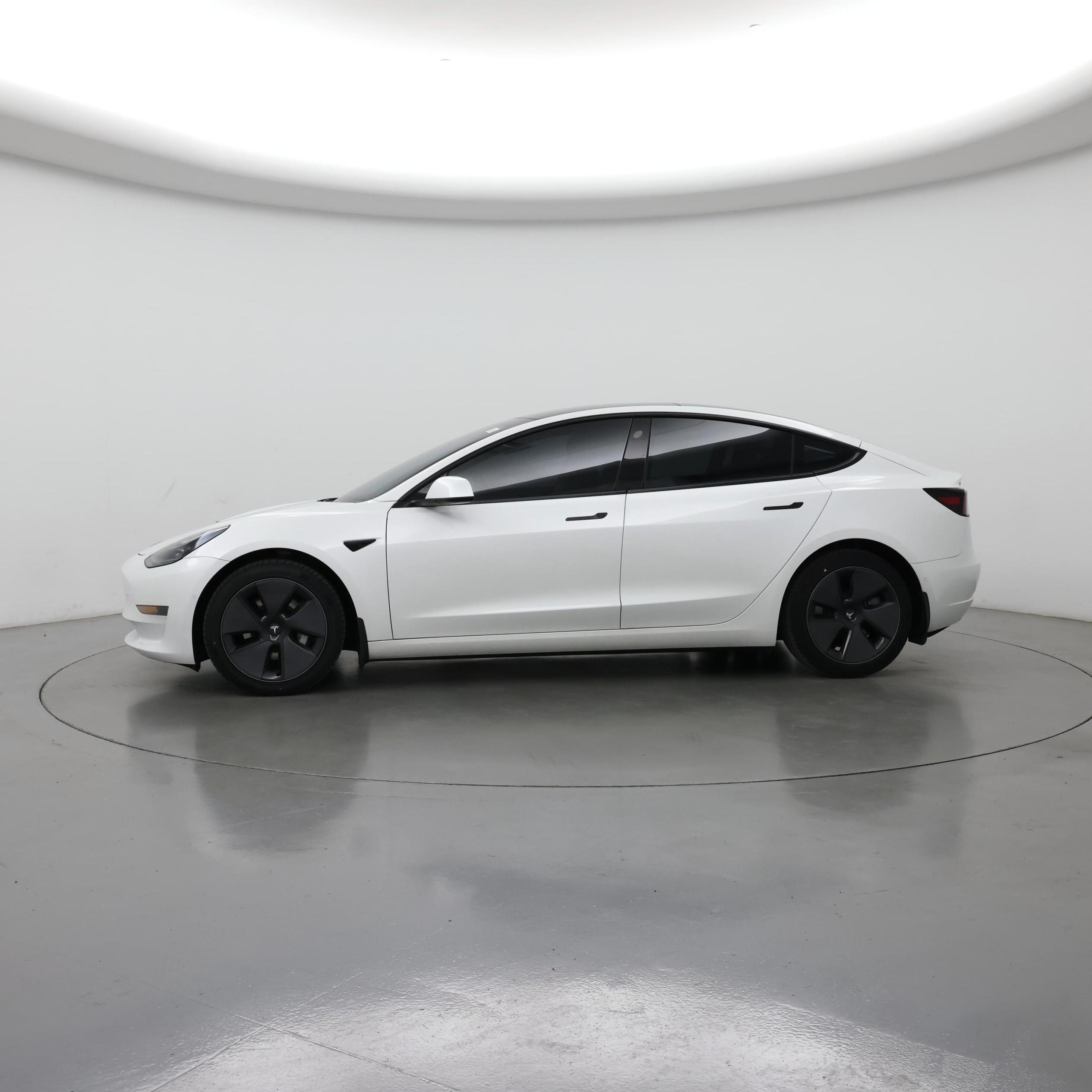 Thumbnail: 2021 Tesla Model 3 - 3