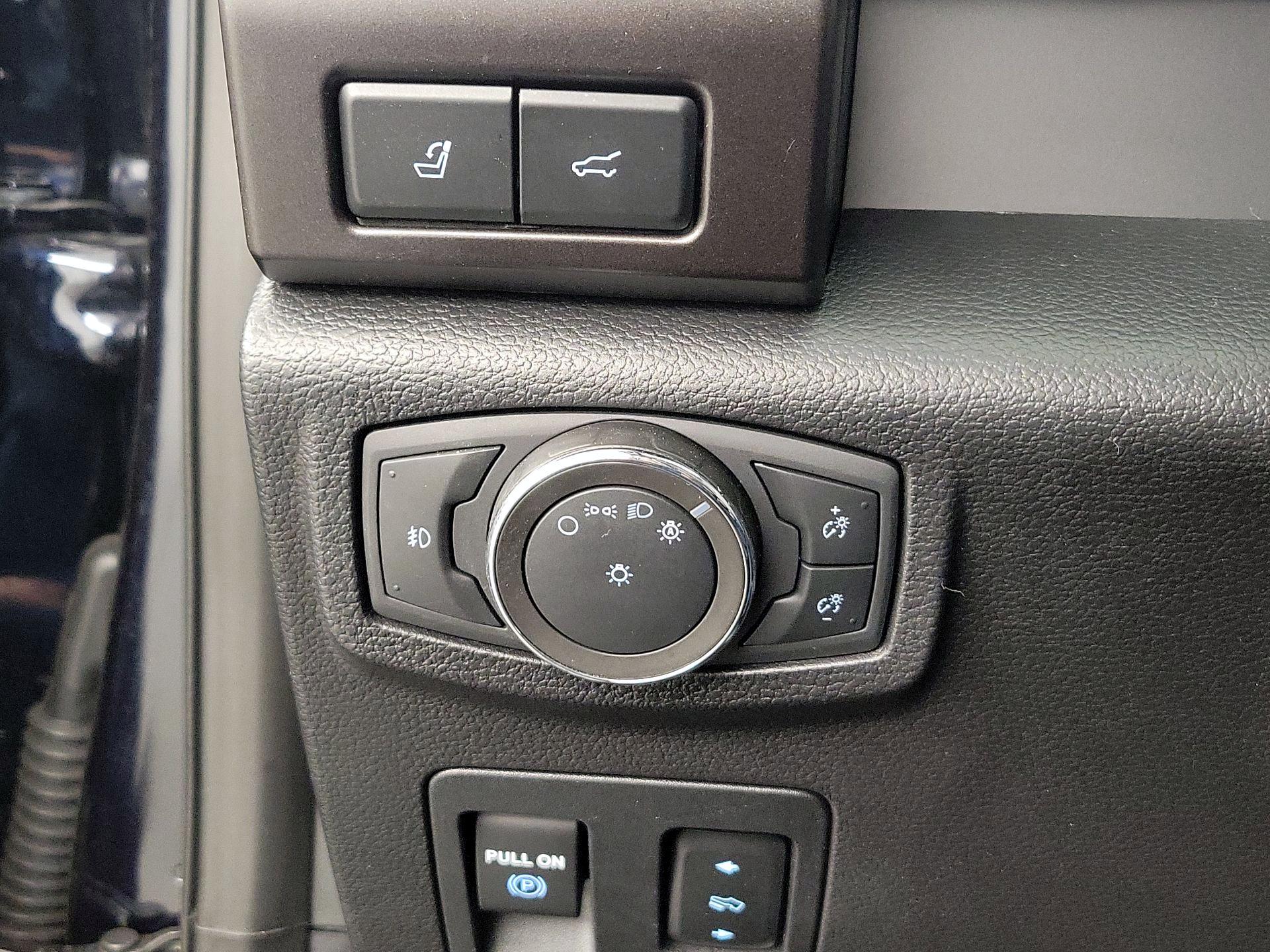 Thumbnail: 2021 Ford Expedition - 13