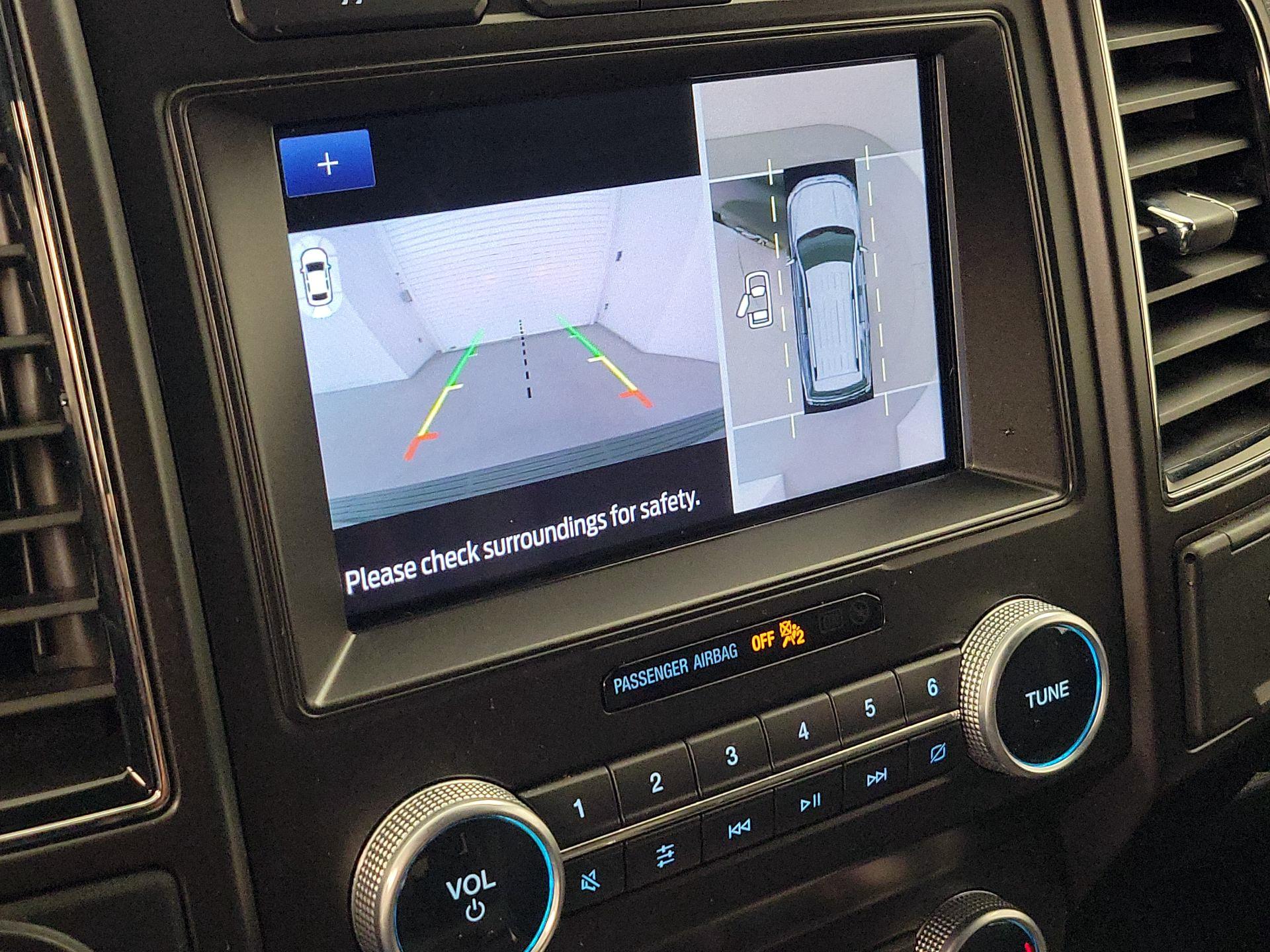 Thumbnail: 2021 Ford Expedition - 15