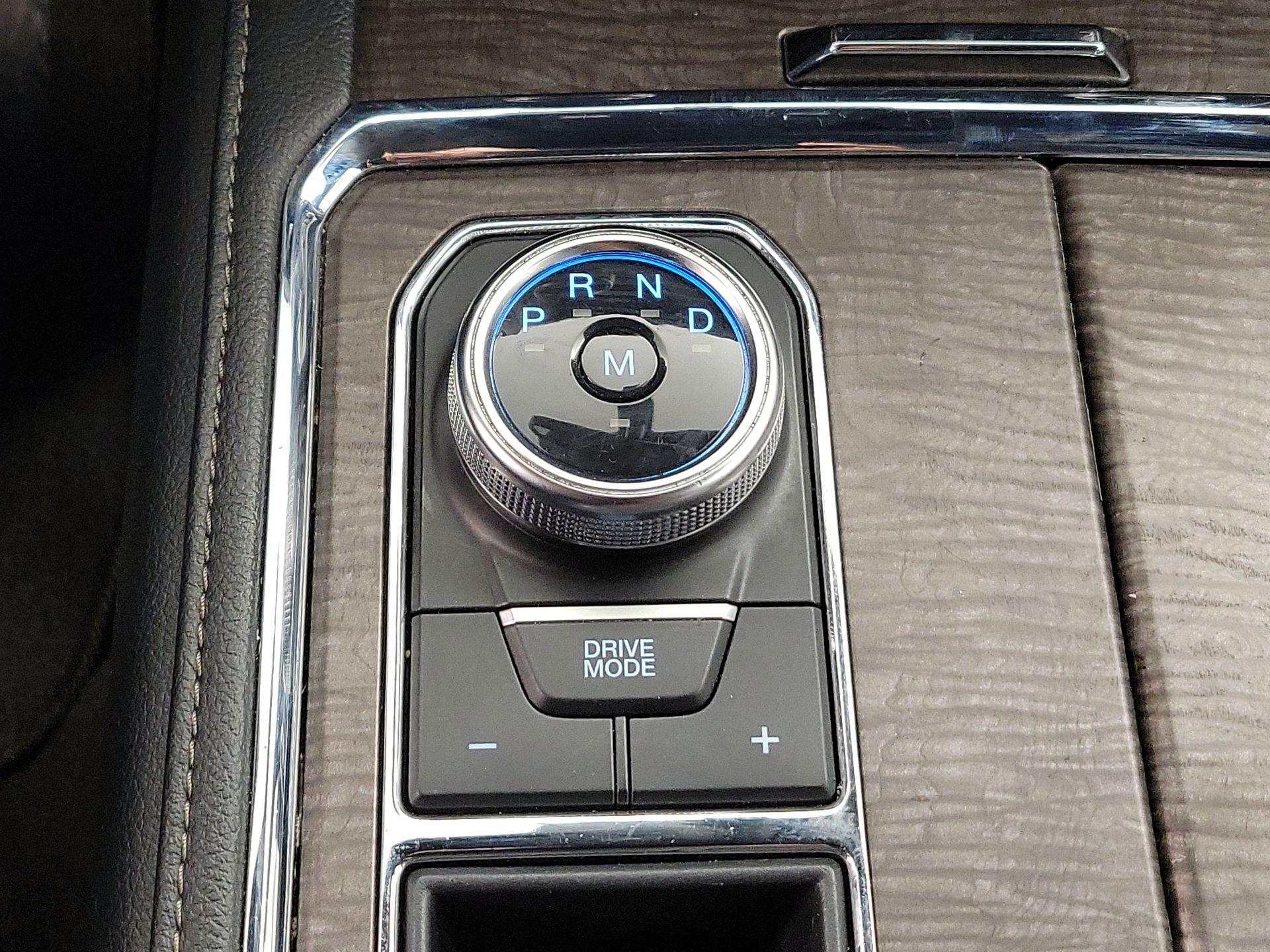 Thumbnail: 2021 Ford Expedition - 18