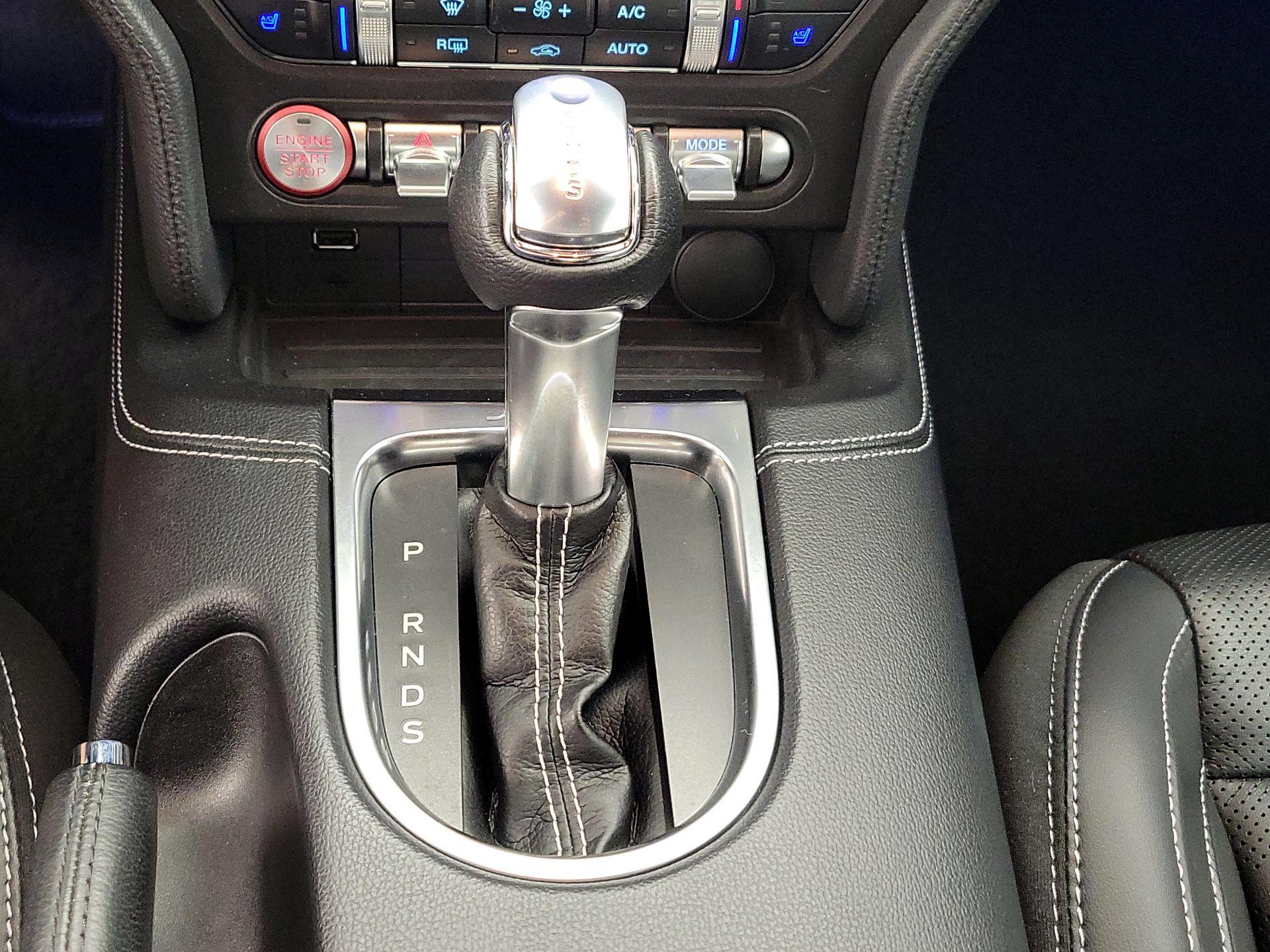 Thumbnail: 2022 Ford Mustang - 18