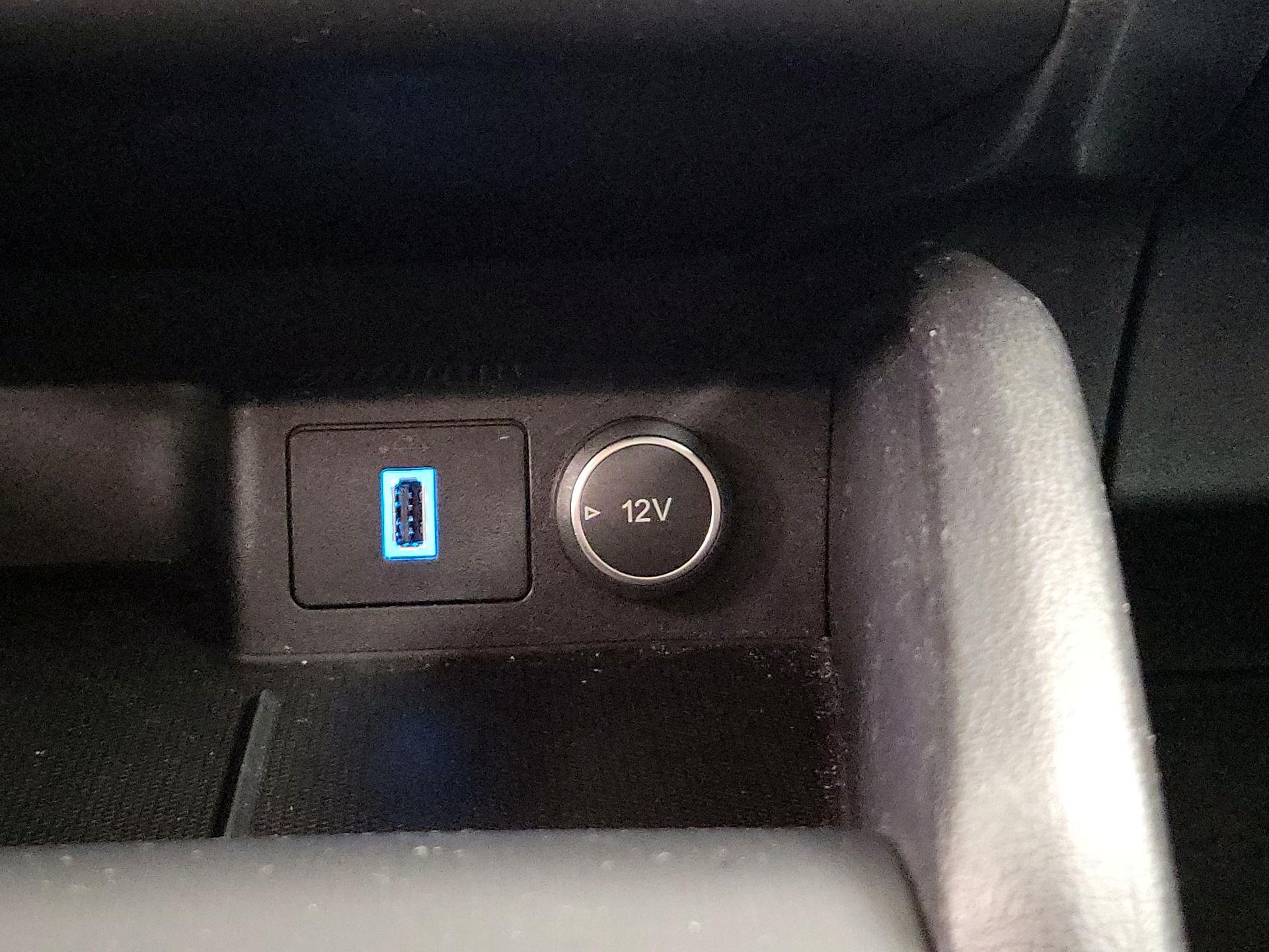 Thumbnail: 2020 Ford Escape - 19