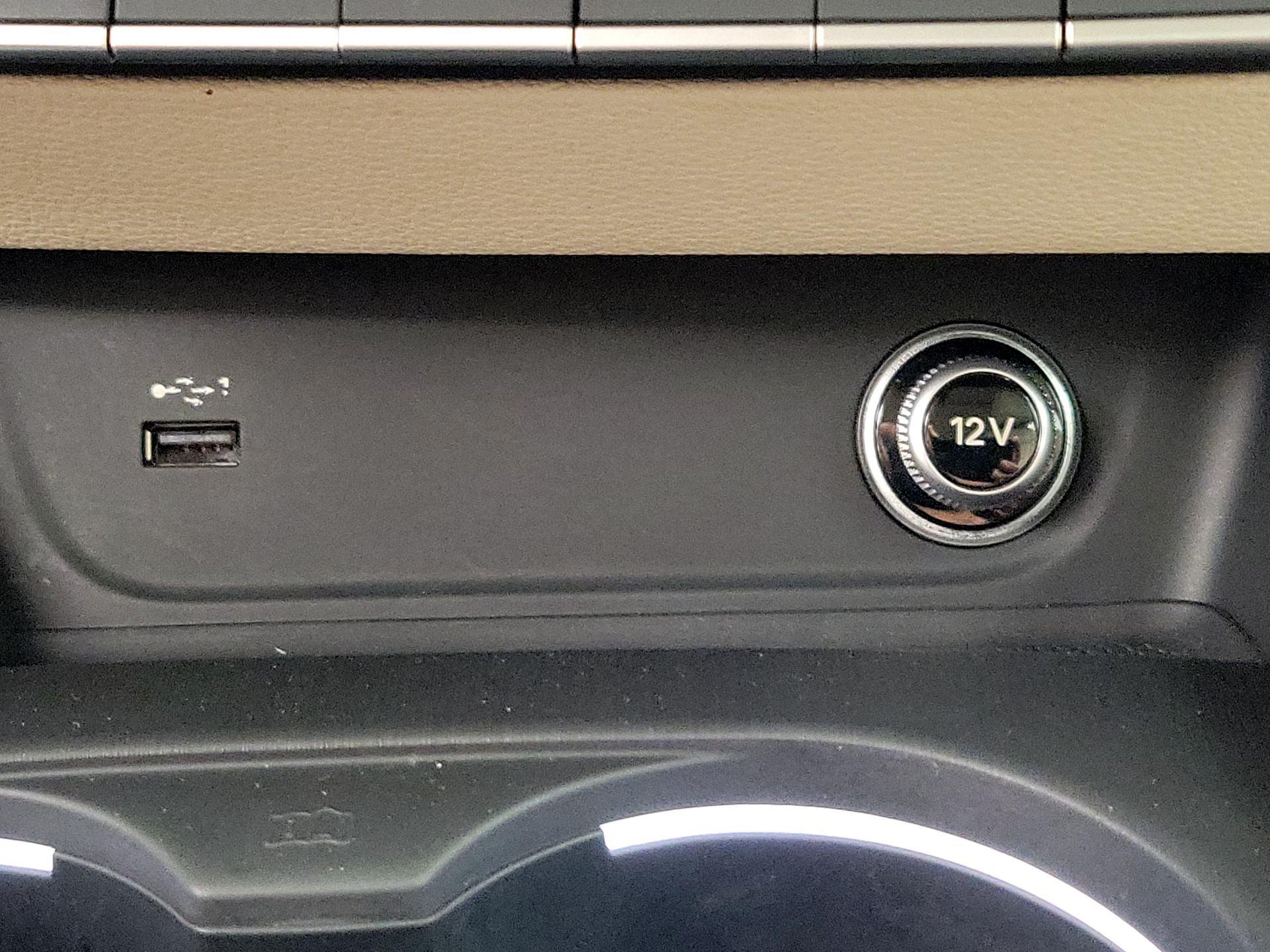 Thumbnail: 2018 Audi A4 - 18