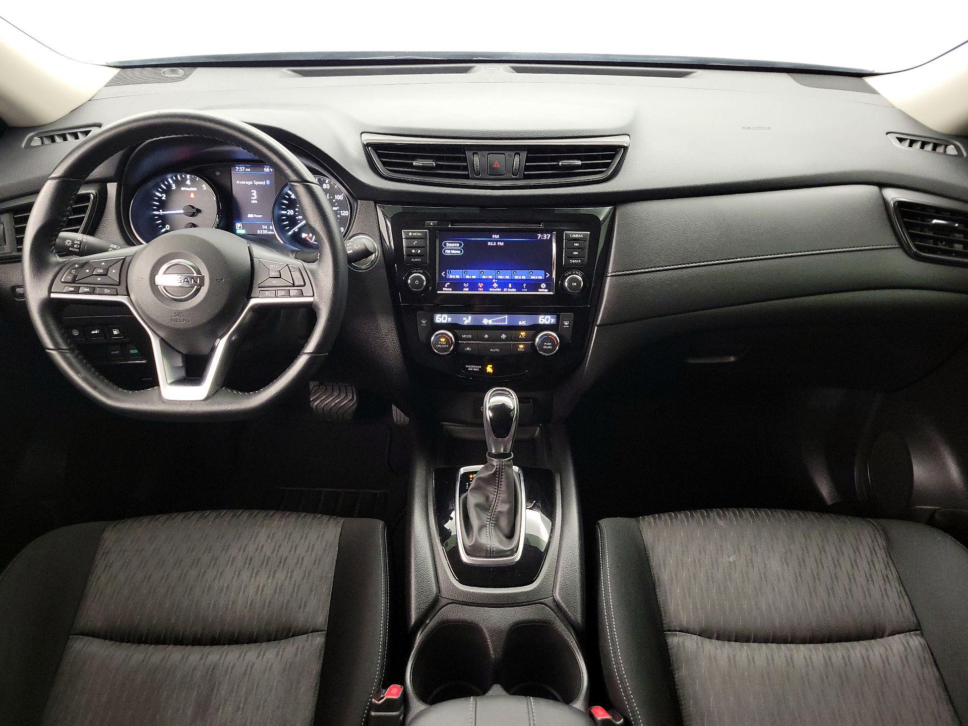 Thumbnail: 2020 Nissan Rogue - 9