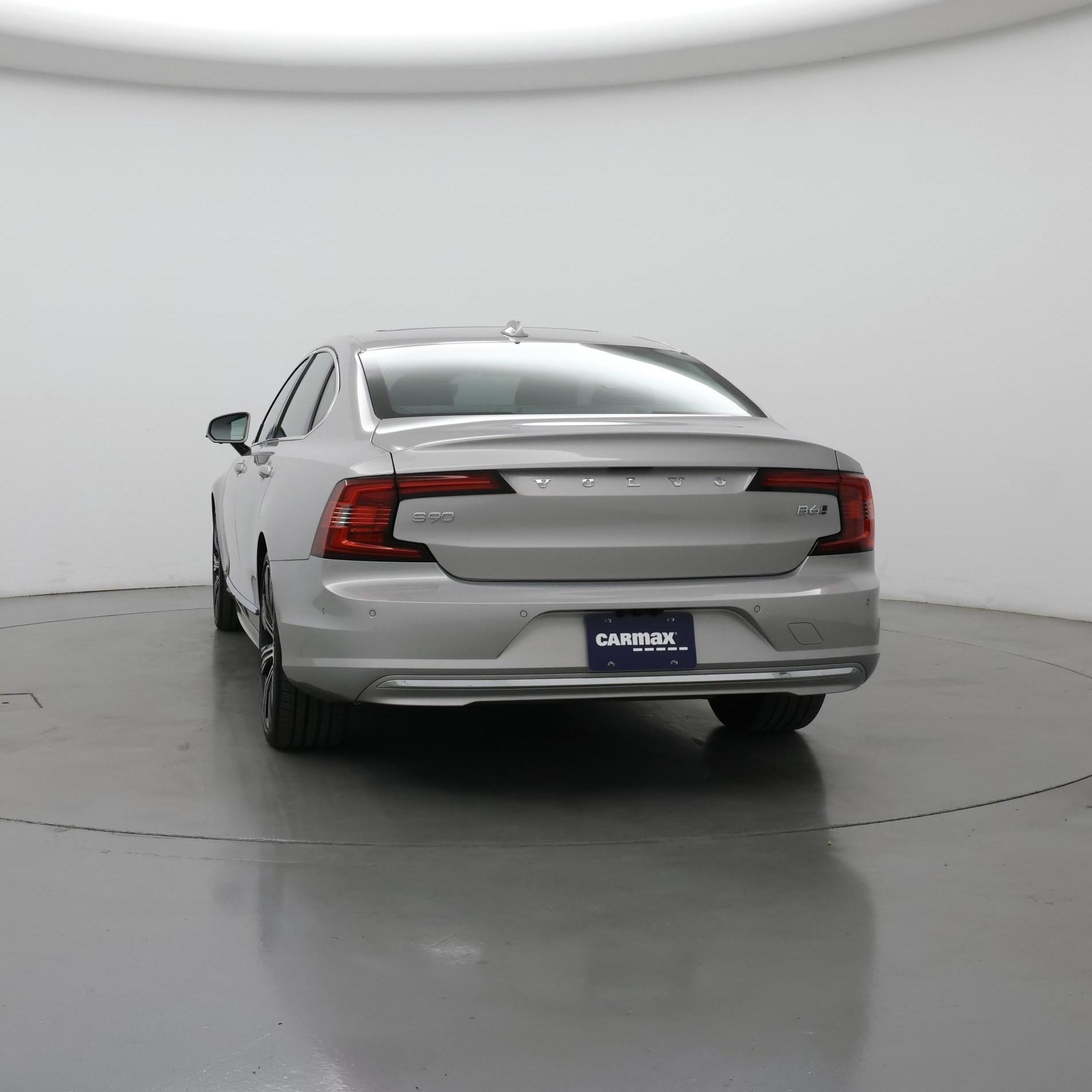 Thumbnail: 2023 Volvo S90 - 6