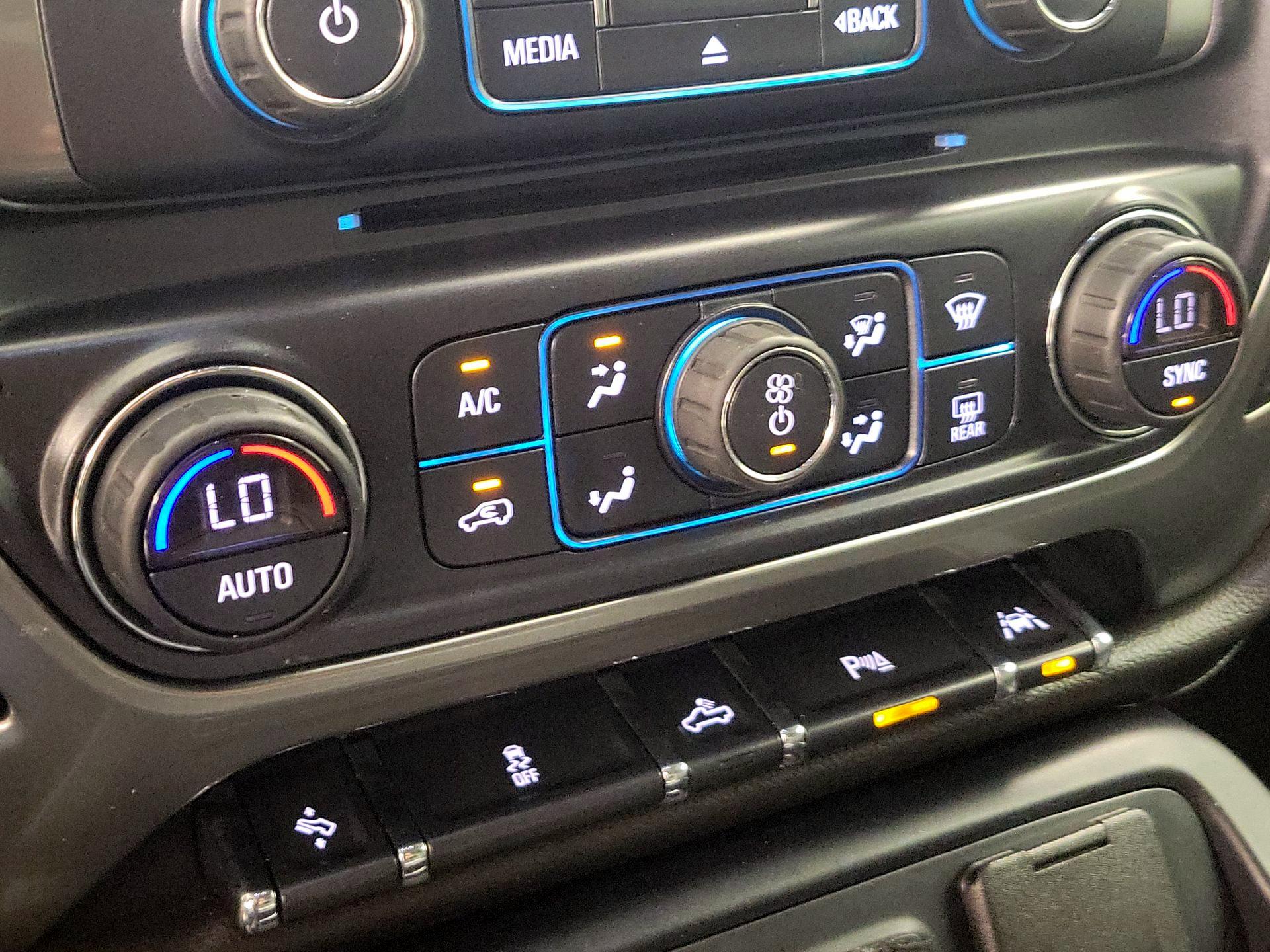 Thumbnail: 2017 Chevrolet Silverado 1500 - 17