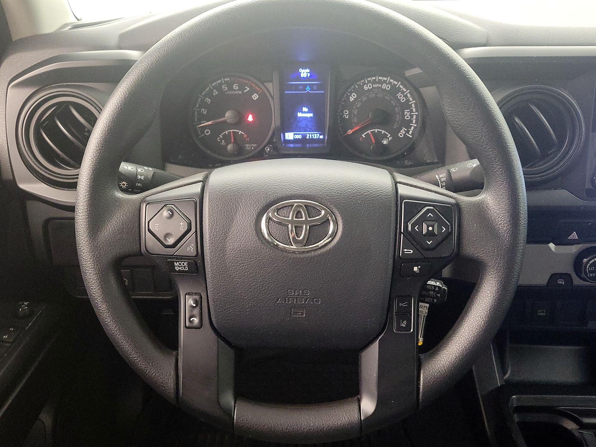 Thumbnail: 2020 Toyota Tacoma - 10