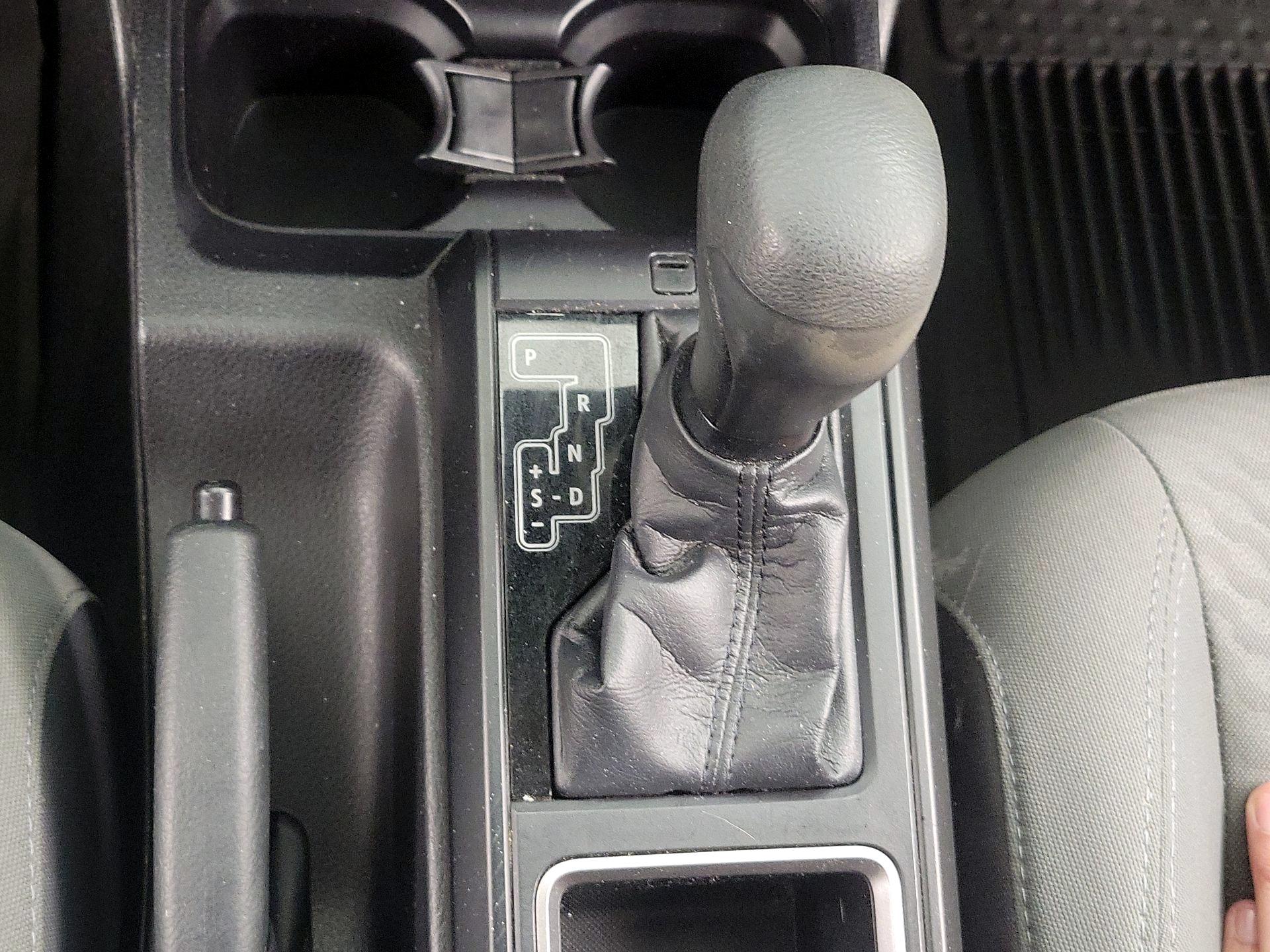 Thumbnail: 2020 Toyota Tacoma - 17