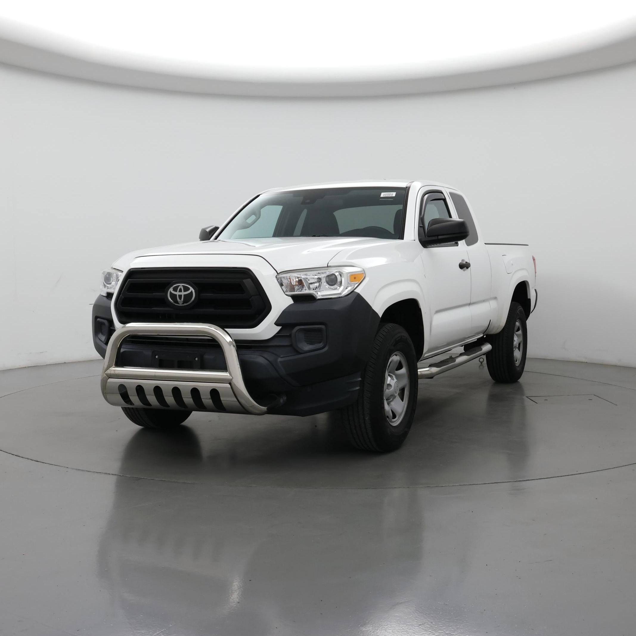 Thumbnail: 2020 Toyota Tacoma - 4