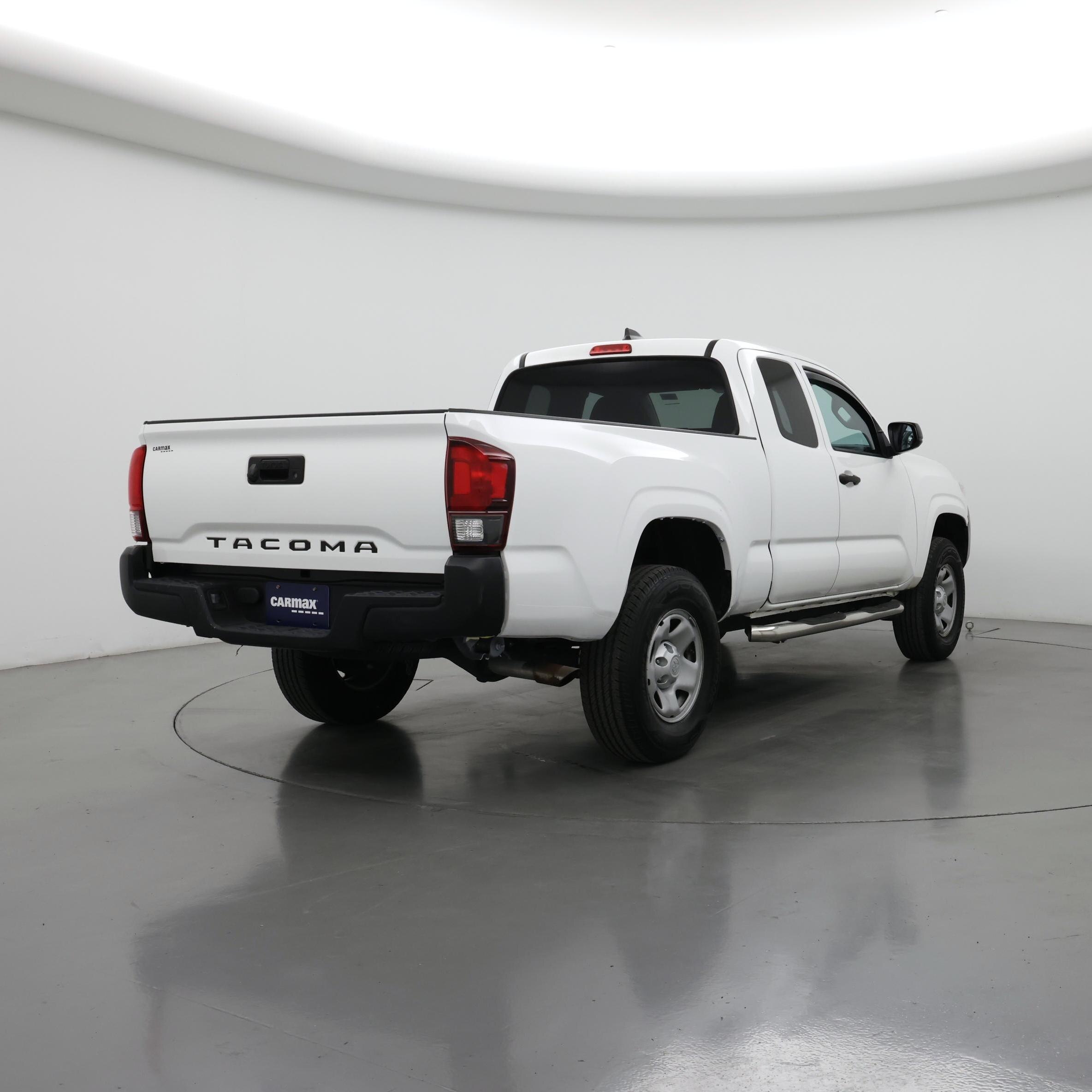 Thumbnail: 2020 Toyota Tacoma - 8