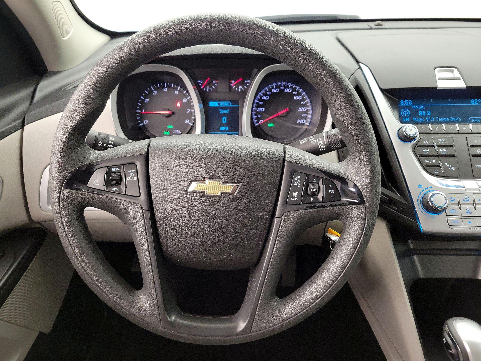 Thumbnail: 2015 Chevrolet Equinox - 10