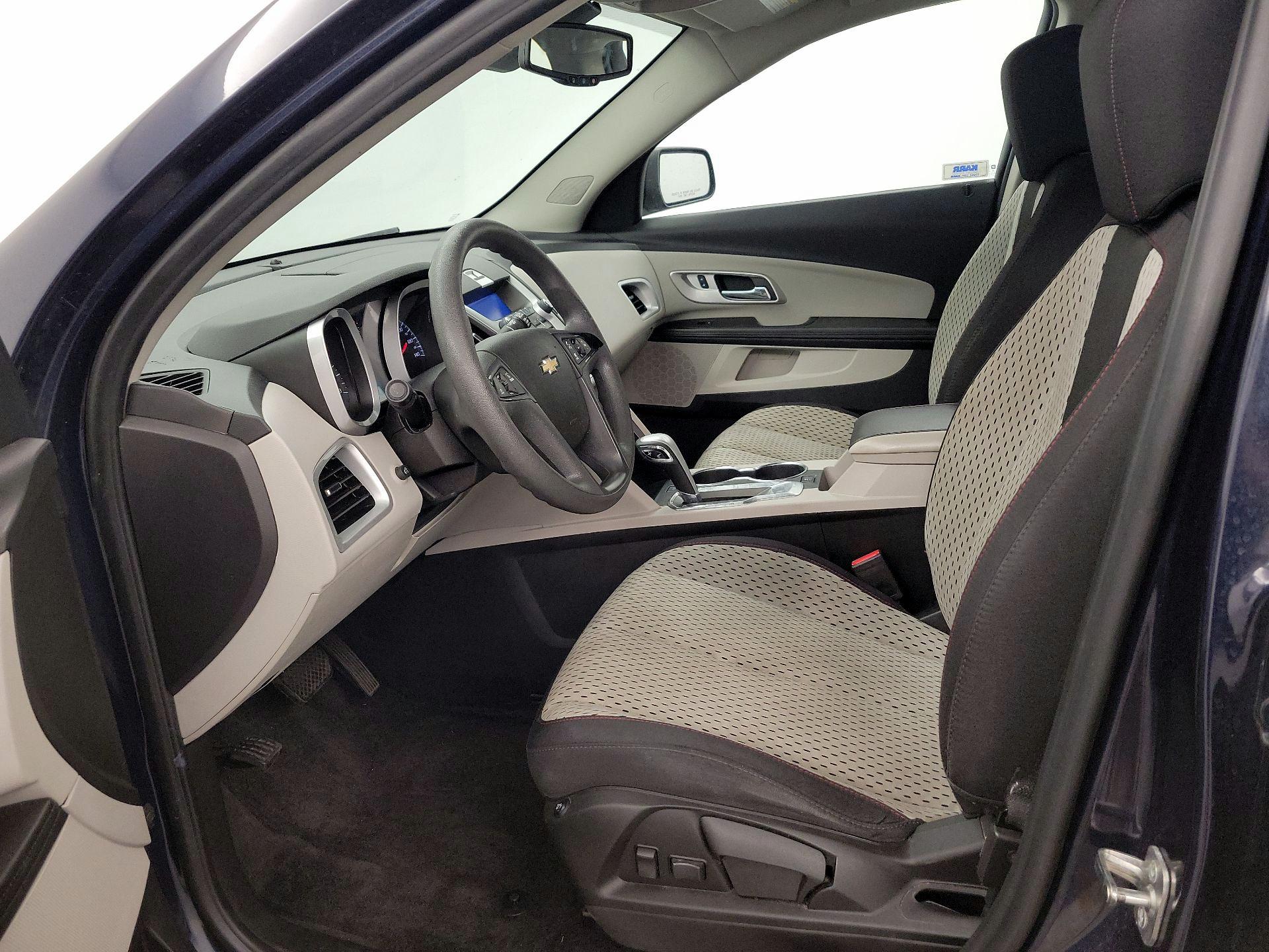 Thumbnail: 2015 Chevrolet Equinox - 11