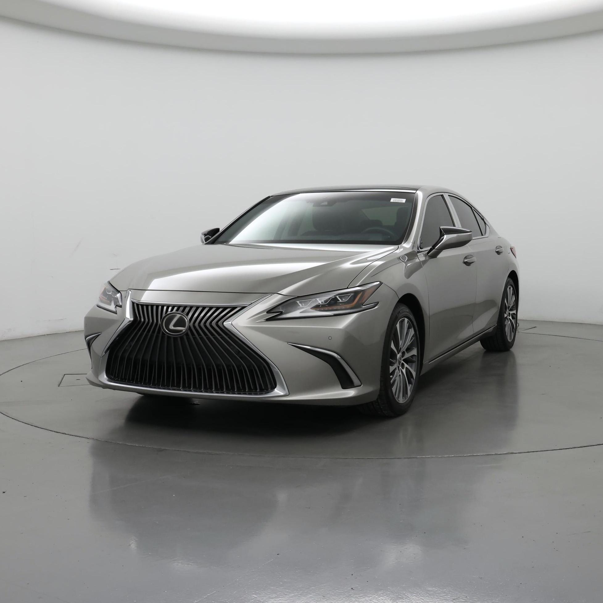 Thumbnail: 2019 Lexus ES - 4