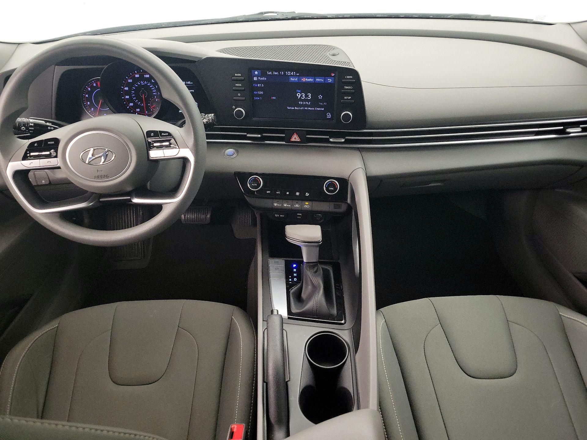 Thumbnail: 2023 Hyundai Elantra - 9