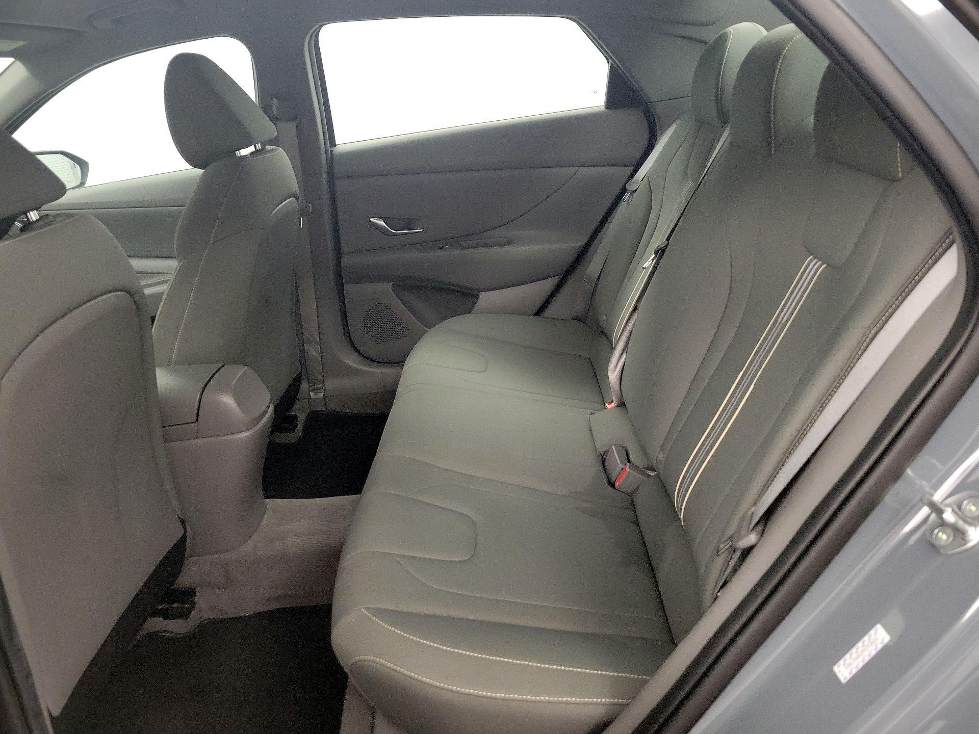 Thumbnail: 2023 Hyundai Elantra - 19